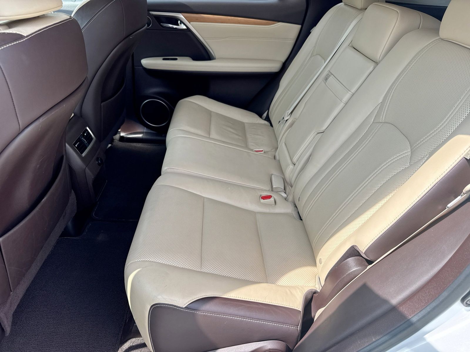 Thumbnail: 2016 Lexus RX - 24