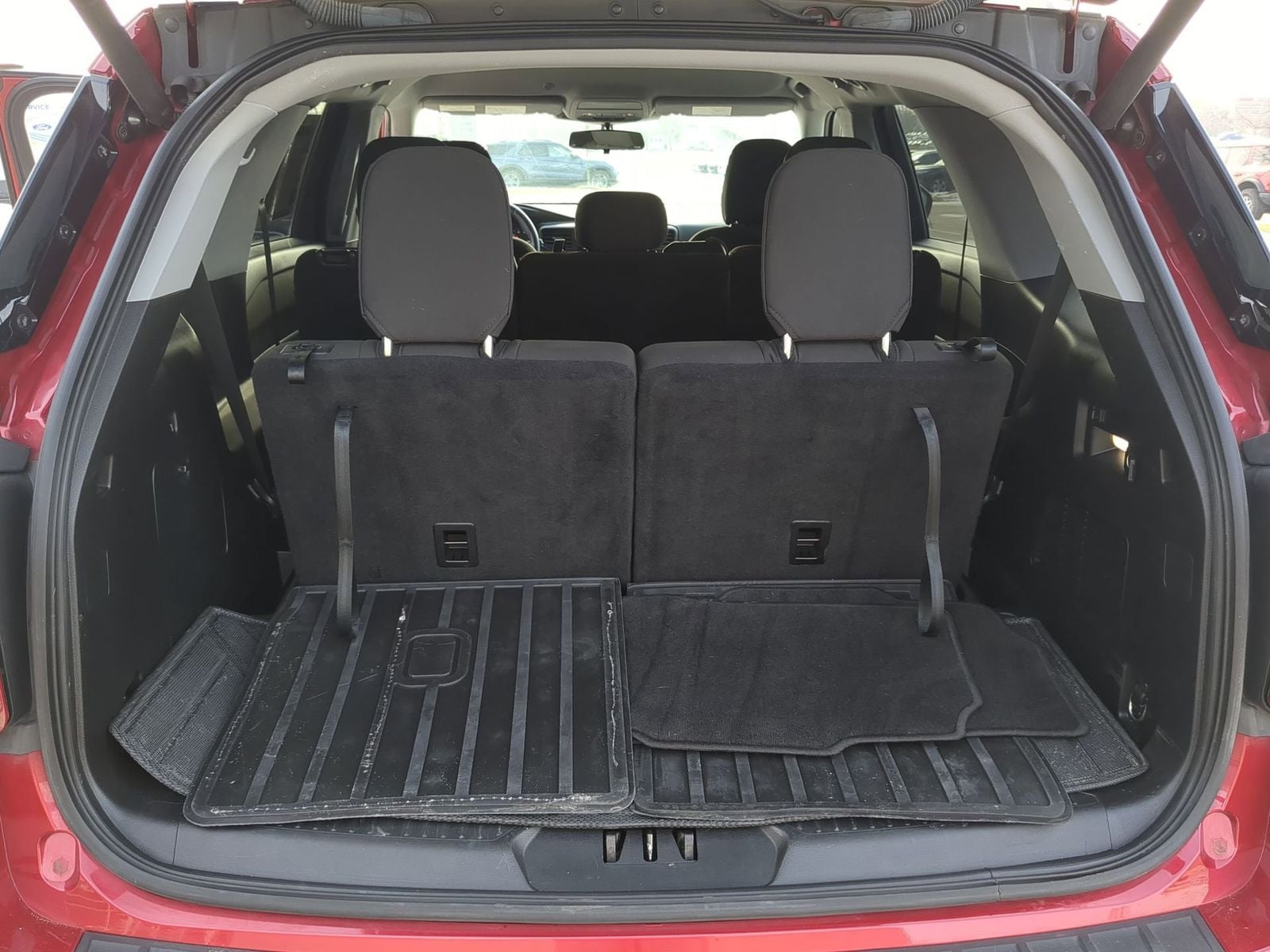 Thumbnail: 2020 Ford Explorer - 37