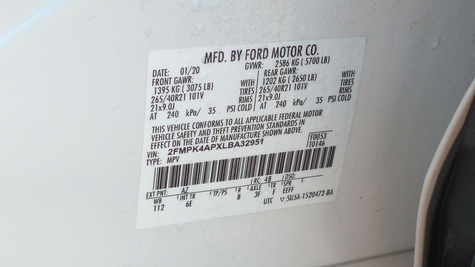 2020 Ford Edge ST 44