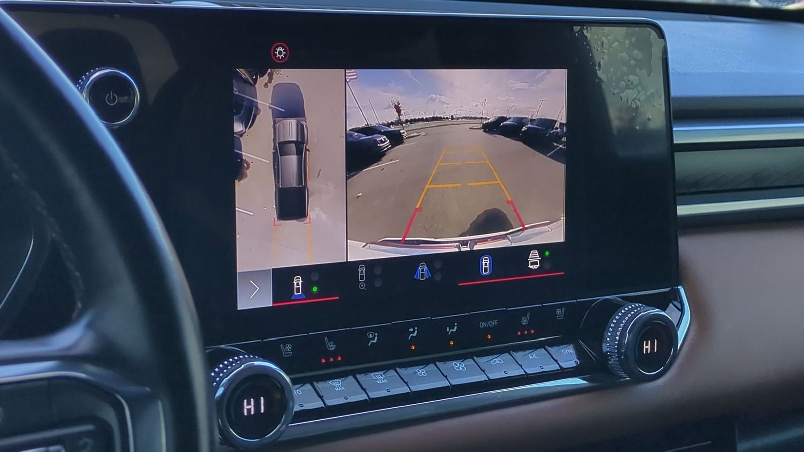 Thumbnail: 2023 GMC Canyon - 20