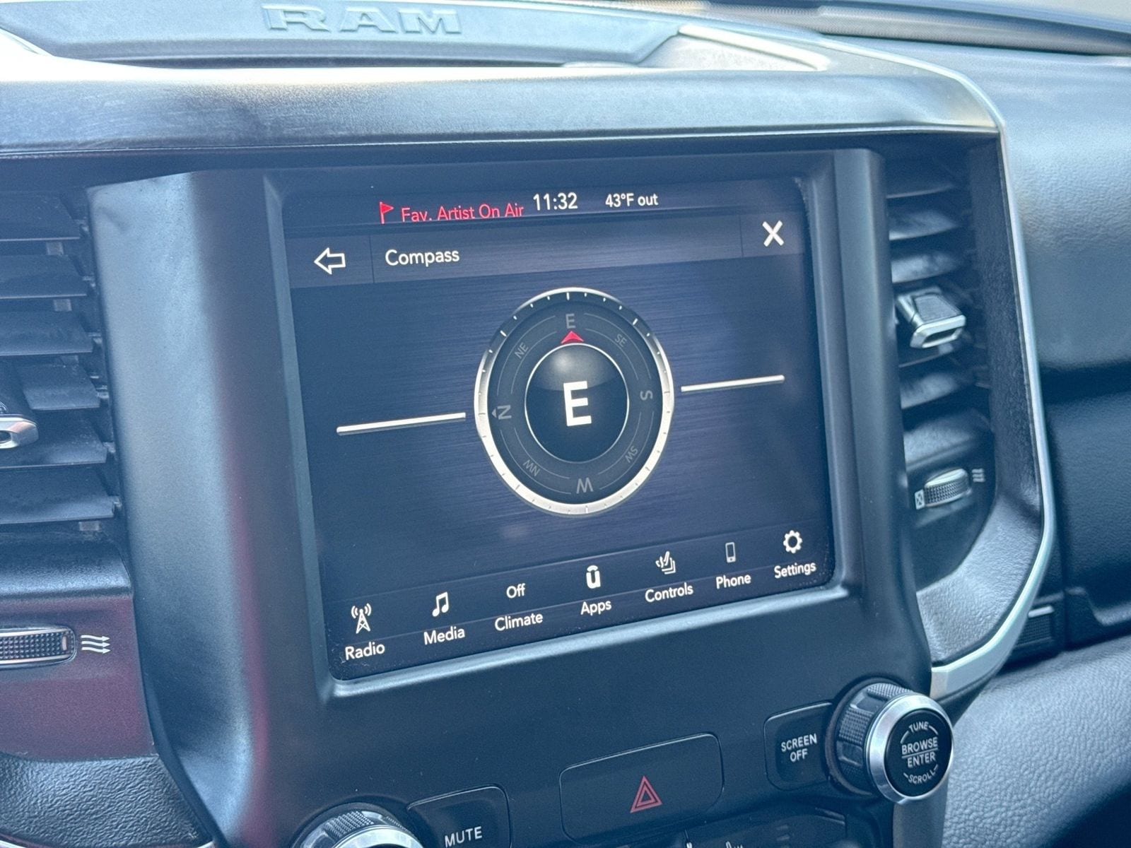 Thumbnail: 2020 RAM 1500 - 29