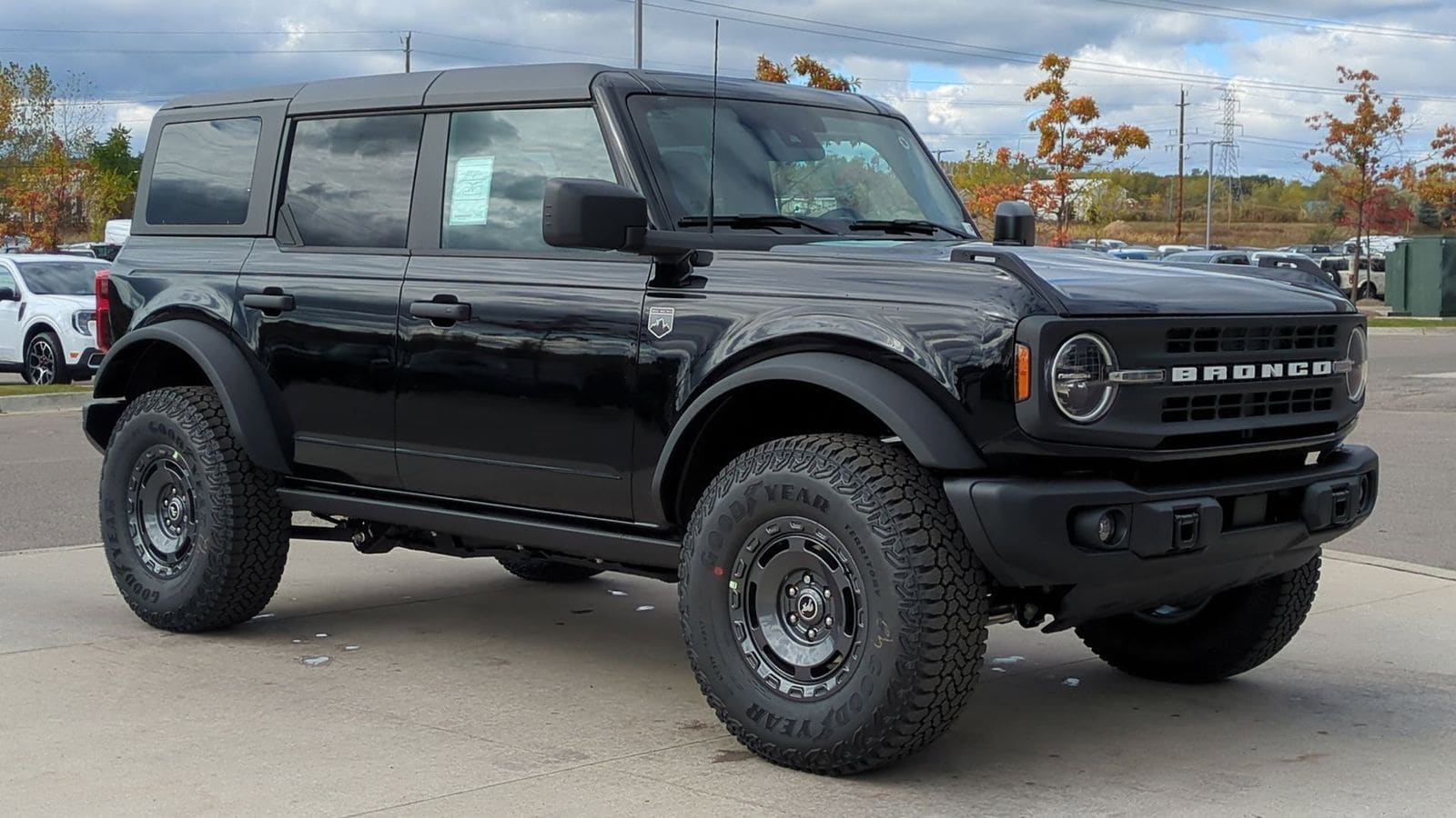 Thumbnail: 2025 Ford Bronco - 8