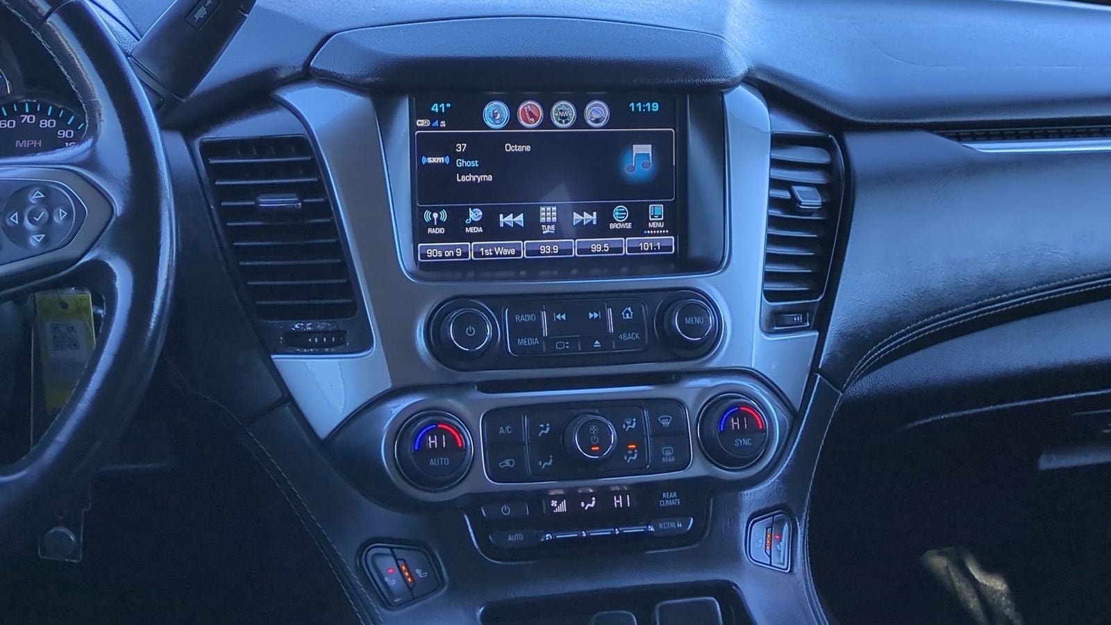 Thumbnail: 2020 Chevrolet Suburban - 30