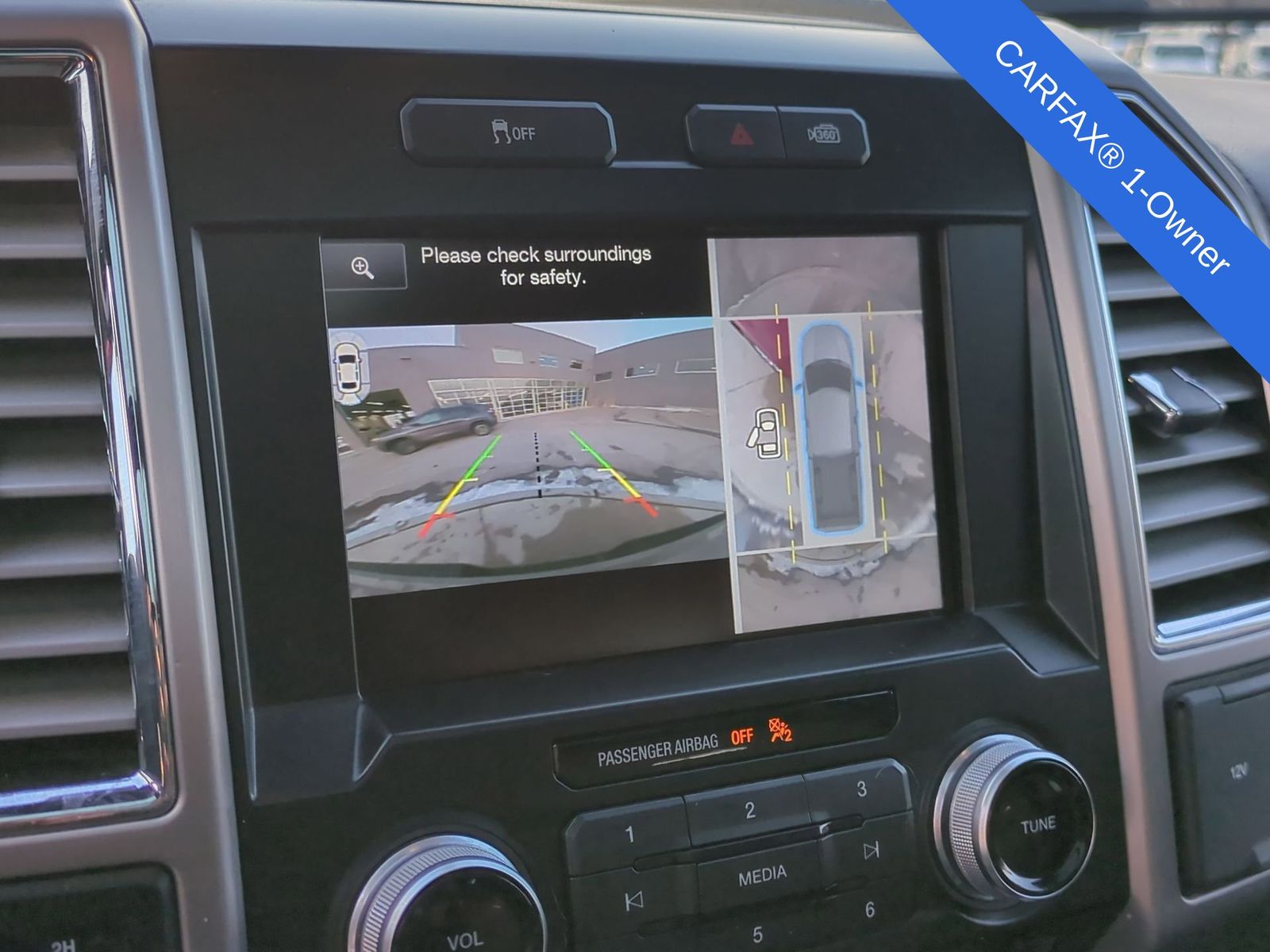 Thumbnail: 2015 Ford F-150 - 34