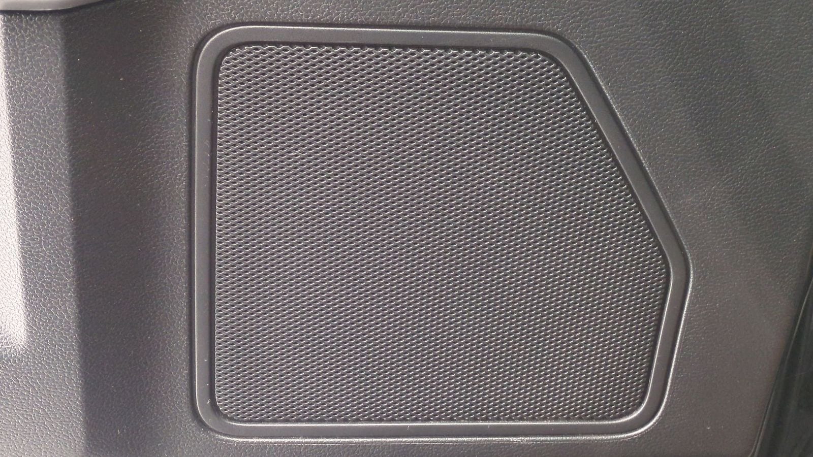 Thumbnail: 2016 Ford F-150 - 36