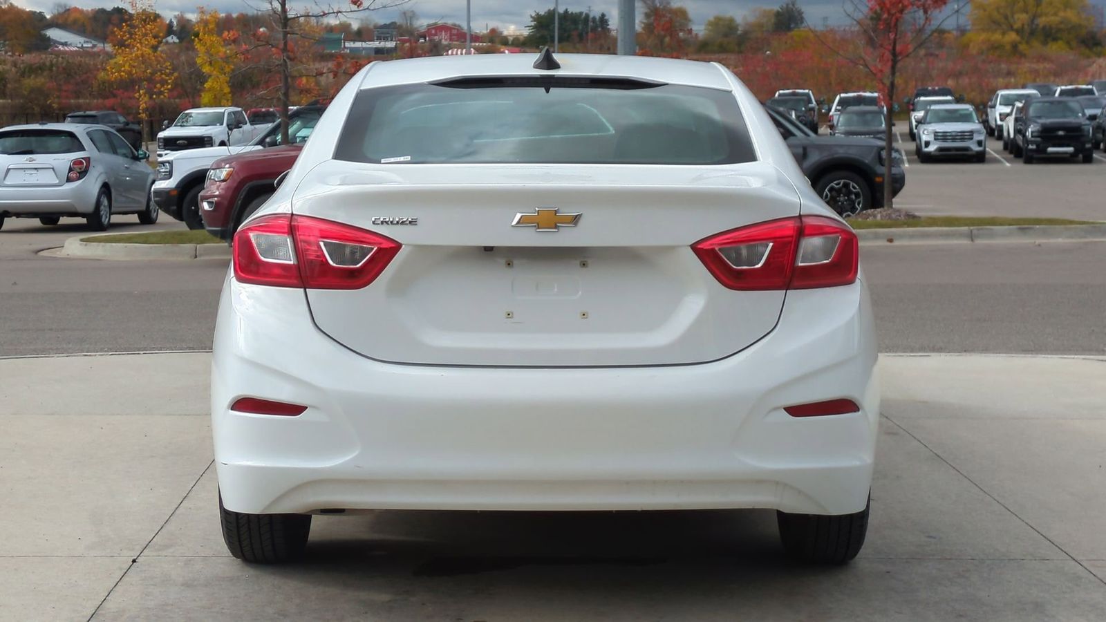 2016 Chevrolet Cruze LS photo 4