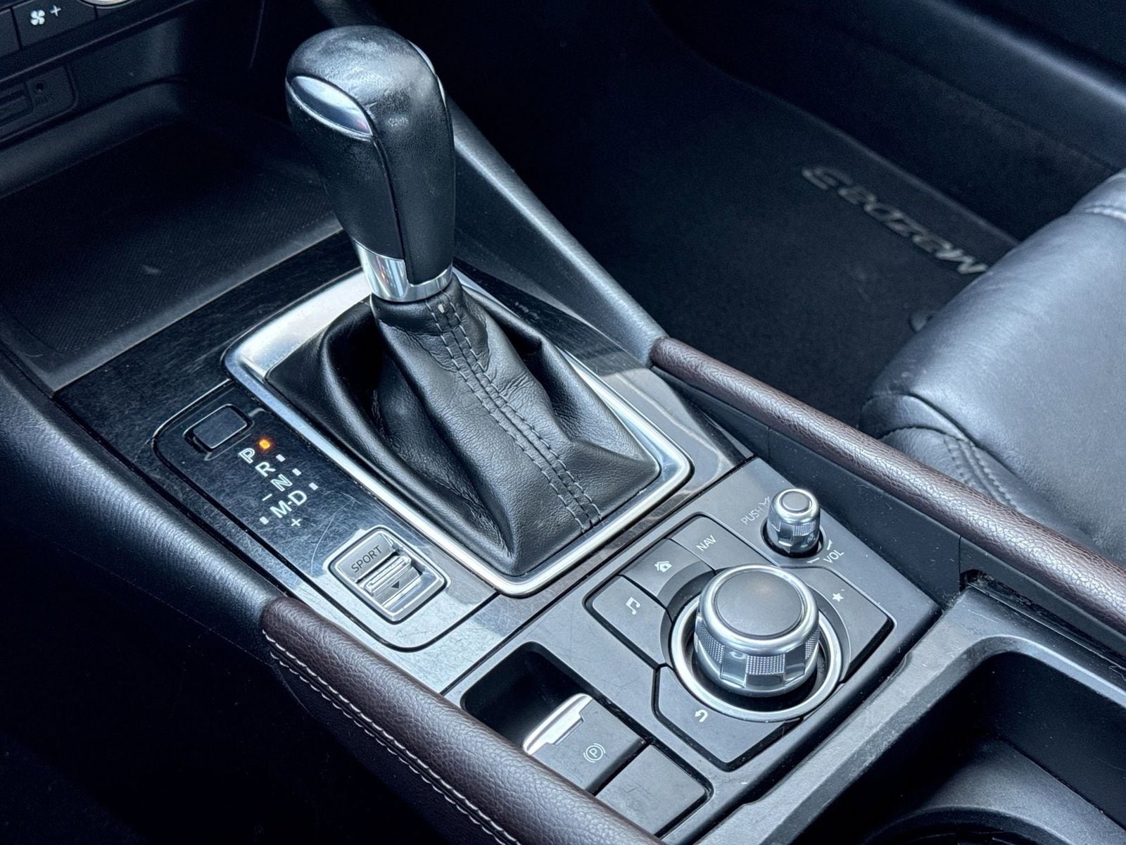 Thumbnail: 2018 Mazda Mazda3 - 31