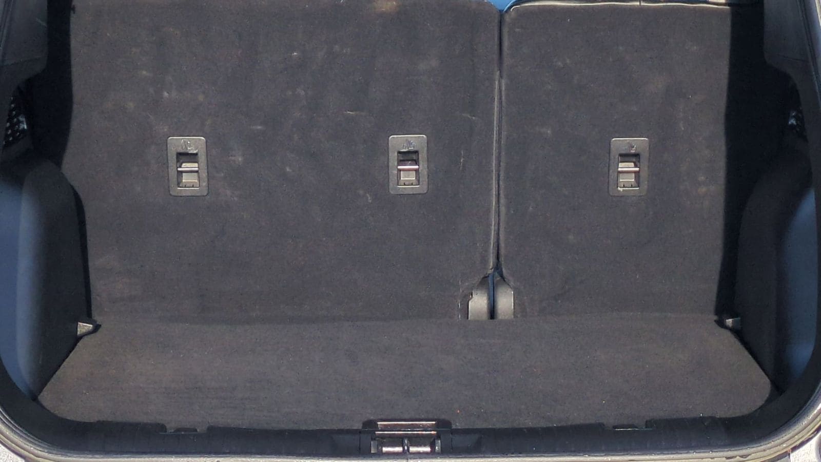 Thumbnail: 2023 Ford Escape - 35