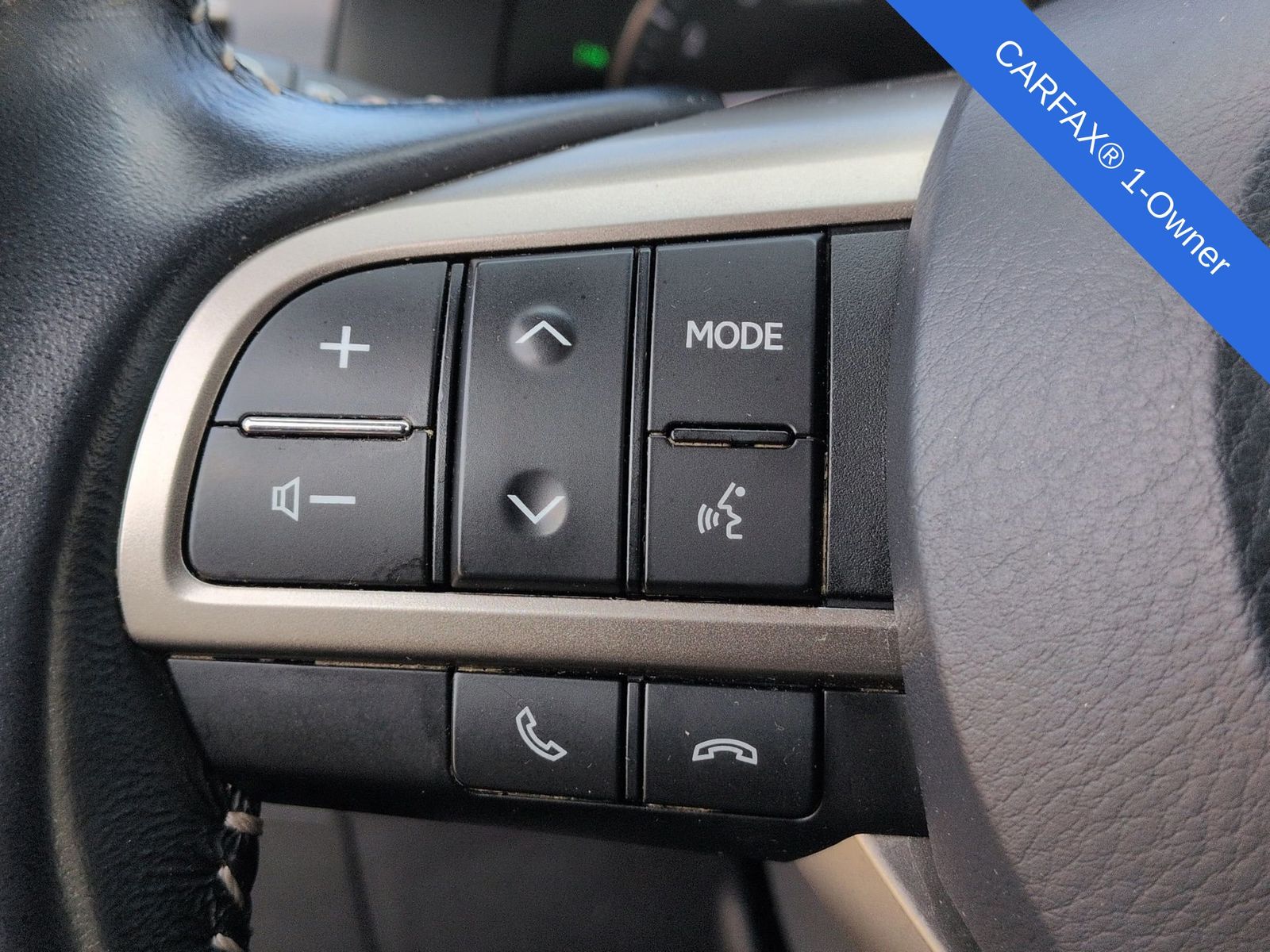 Thumbnail: 2016 Lexus ES - 29