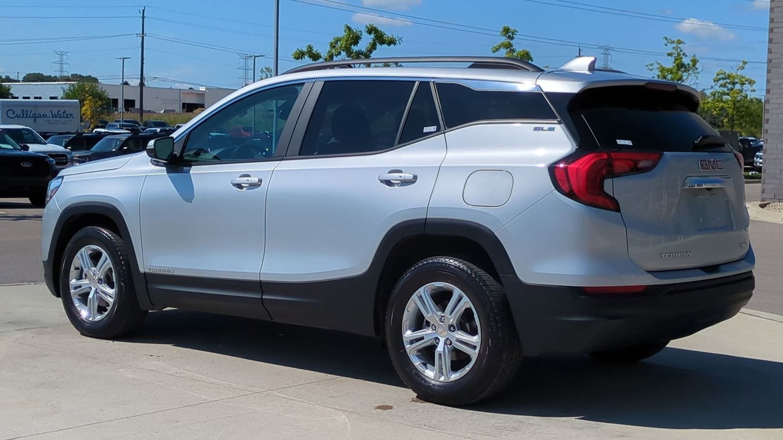 Thumbnail: 2021 GMC Terrain - 3