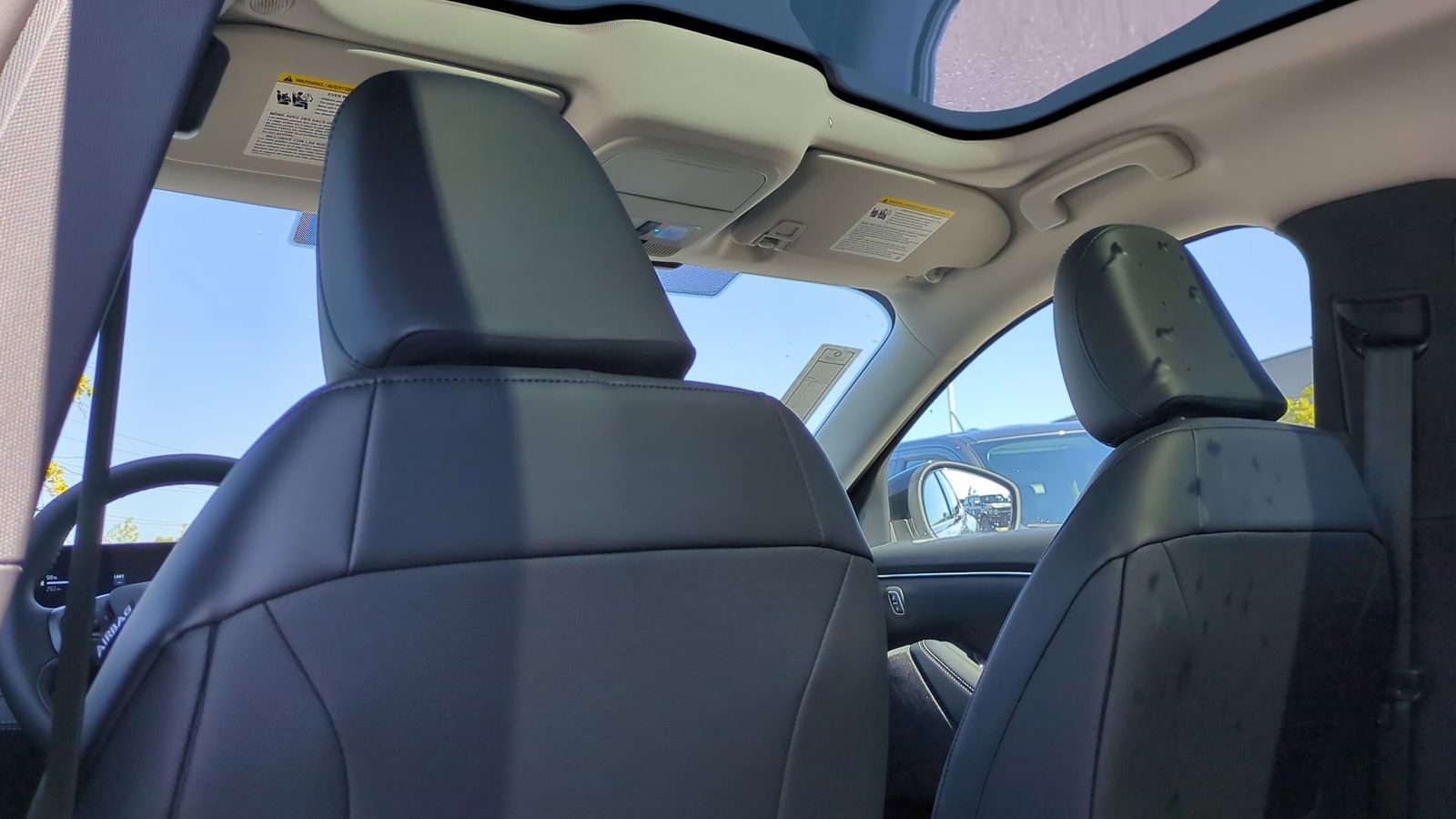 Thumbnail: 2025 Ford Mustang Mach-E - 17