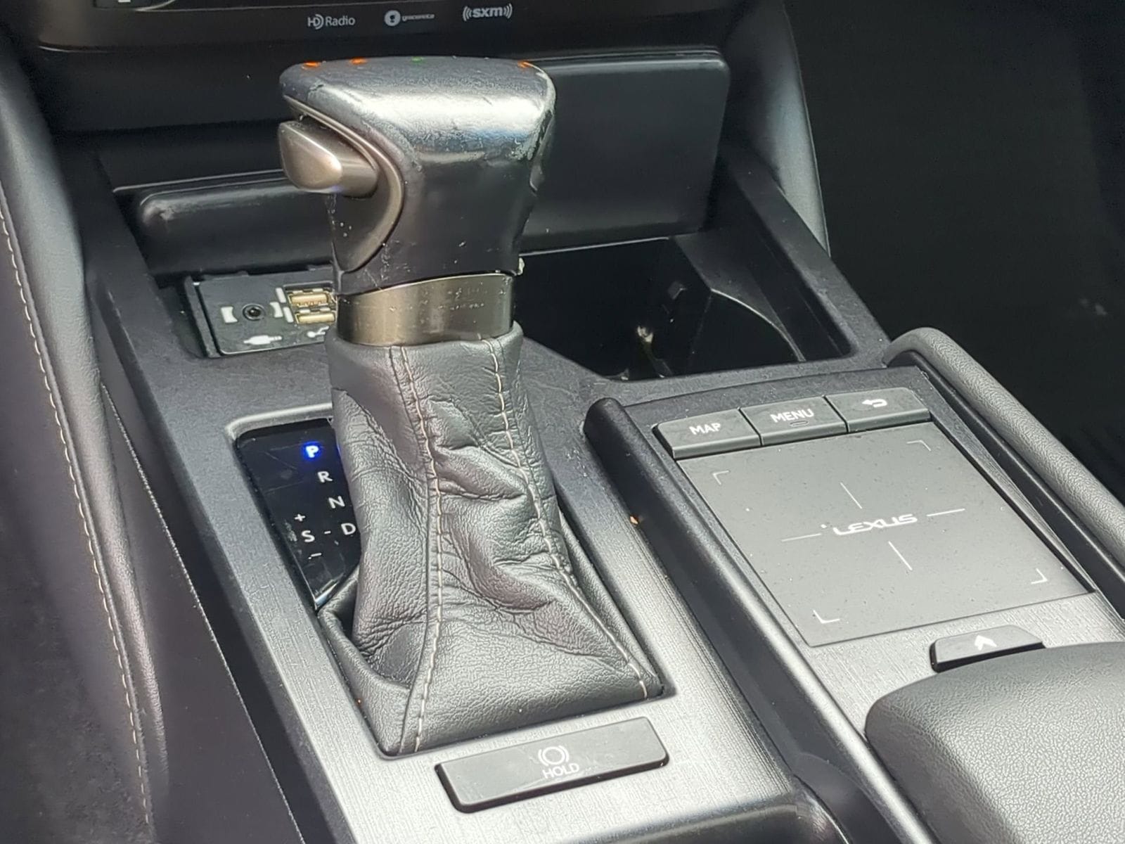 Thumbnail: 2021 Lexus ES - 37