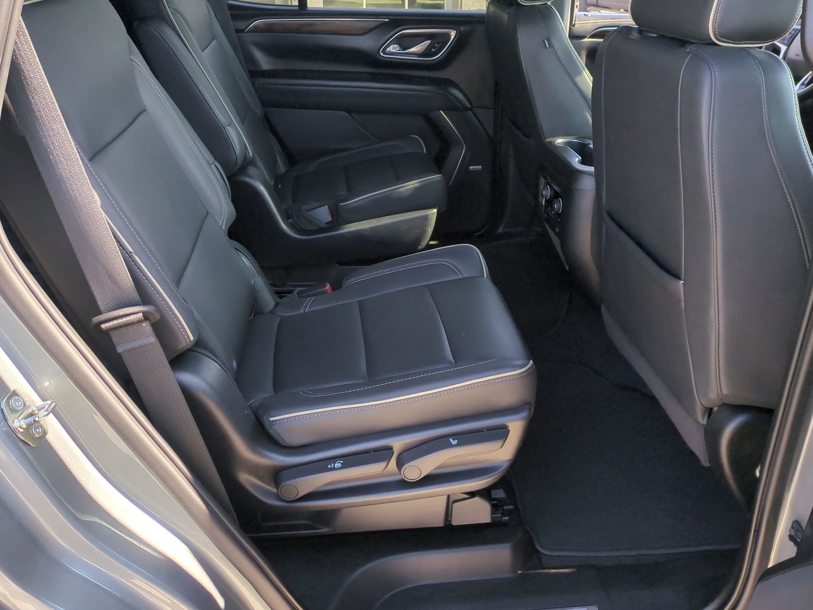 Thumbnail: 2023 Chevrolet Tahoe - 24