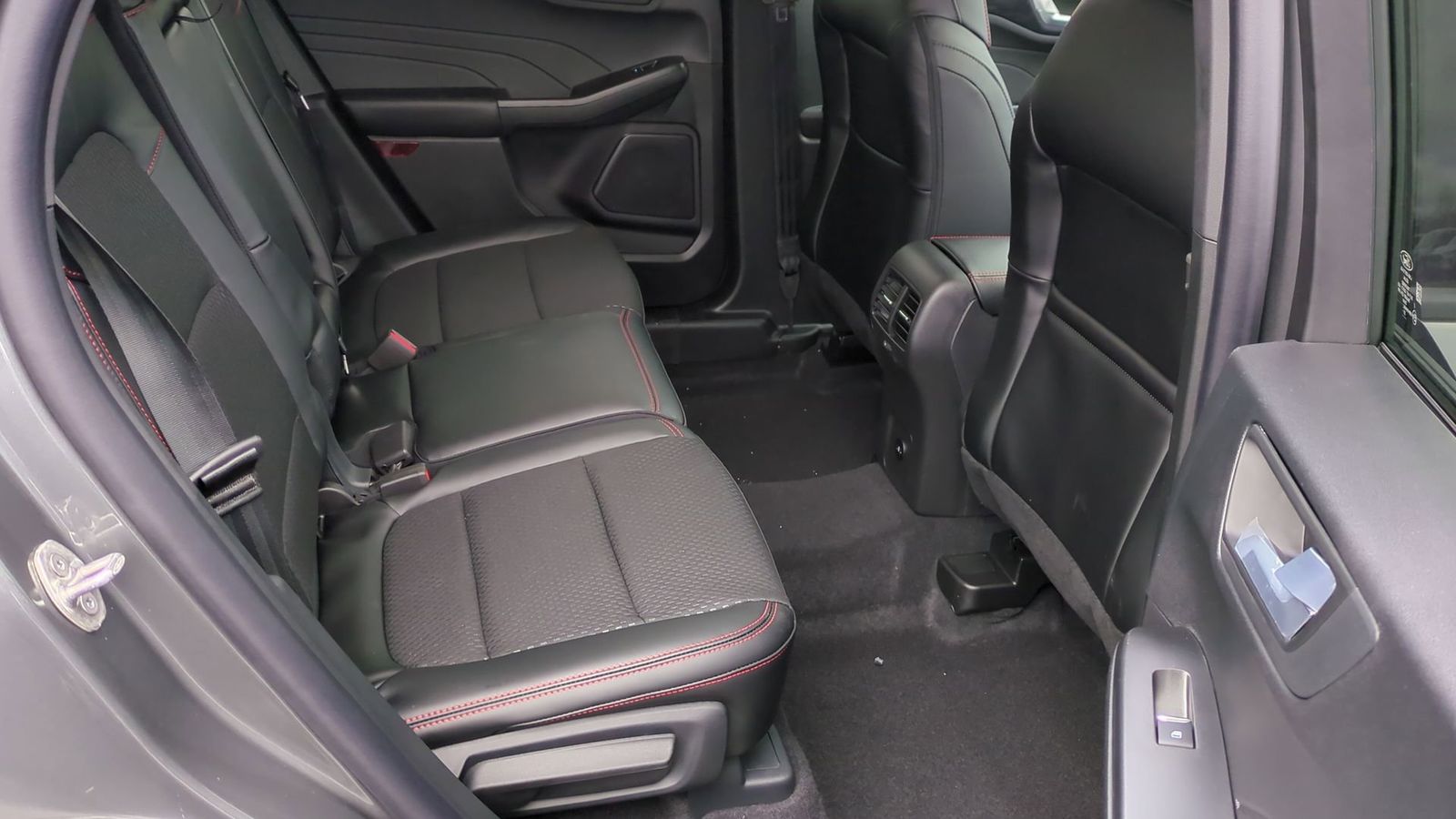 Thumbnail: 2026 Ford Escape - 18