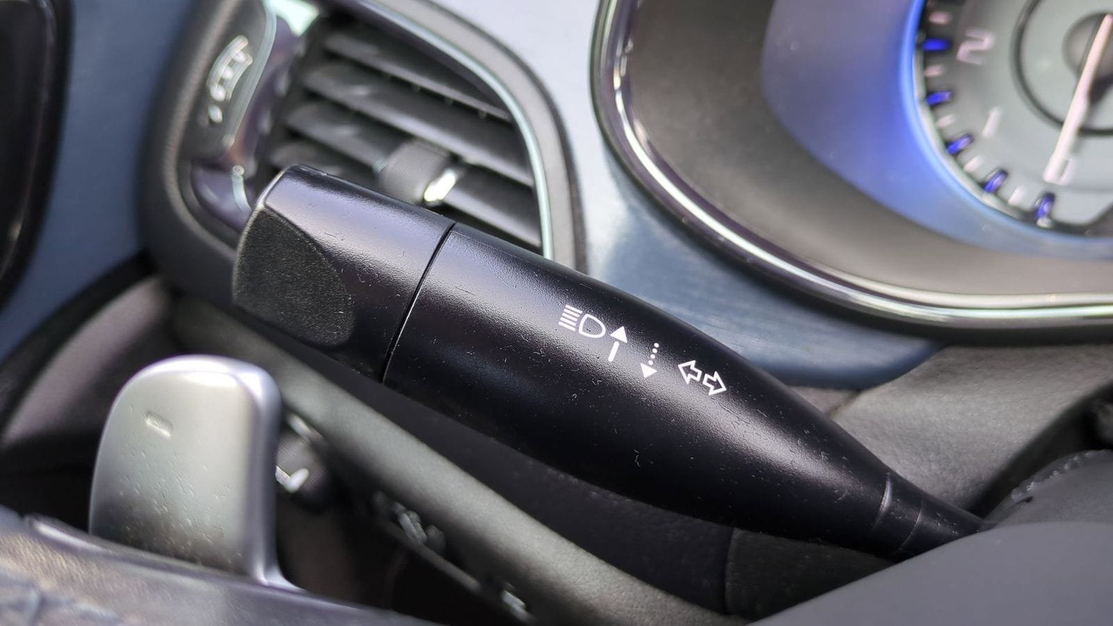 Thumbnail: 2015 Chrysler 200 - 24