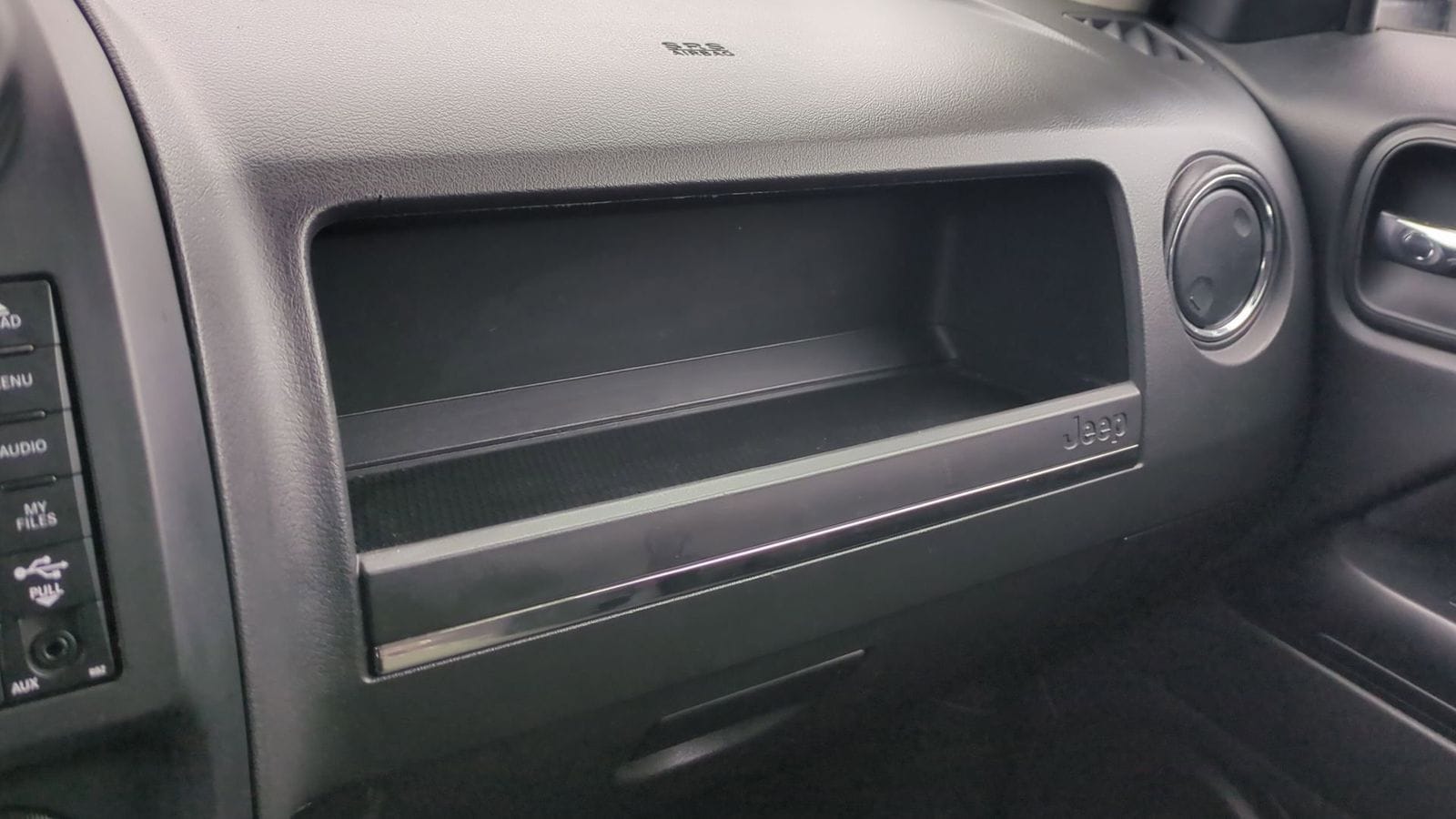 Thumbnail: 2012 Jeep Patriot - 26