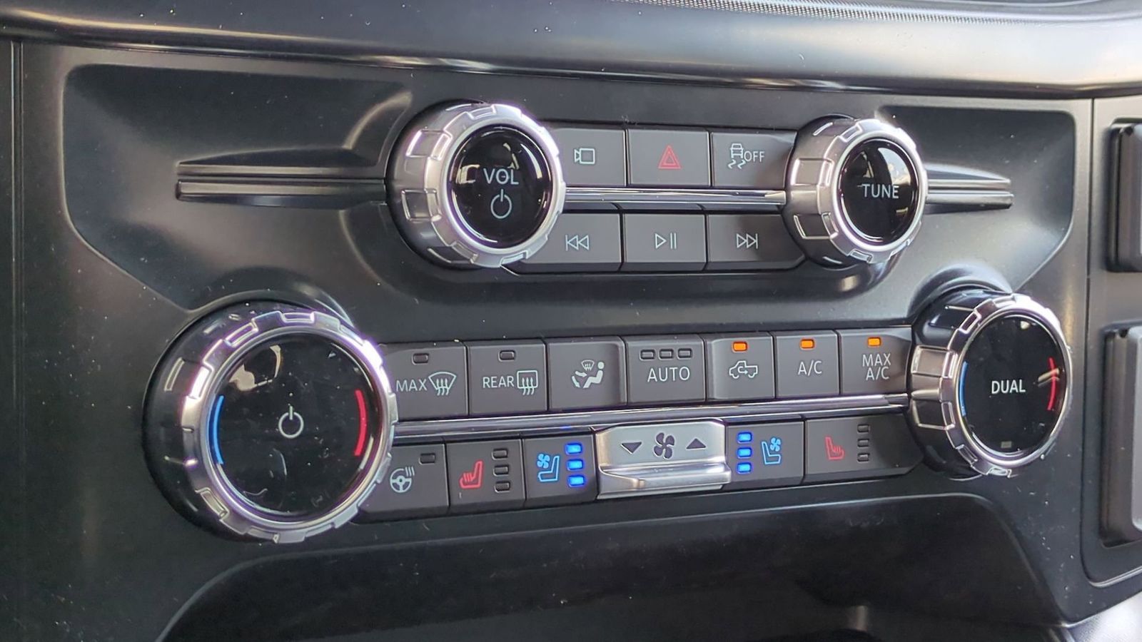 Thumbnail: 2025 Ford F-150 - 30