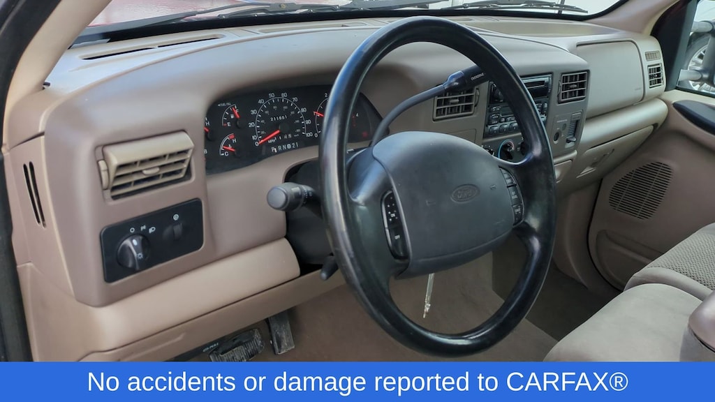 Used 2001 Ford F-250SD Lariat Truck