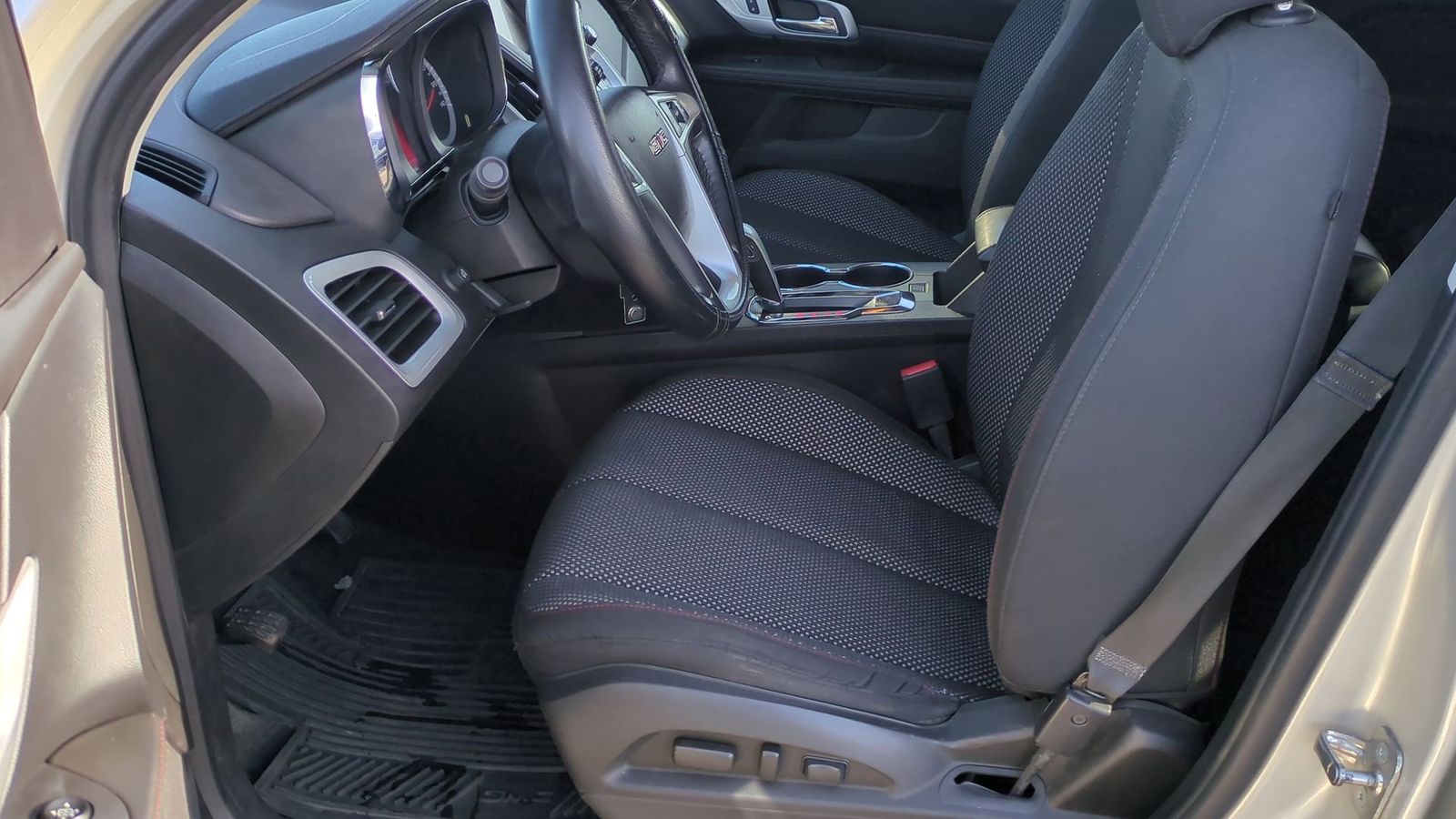 Thumbnail: 2013 GMC Terrain - 15