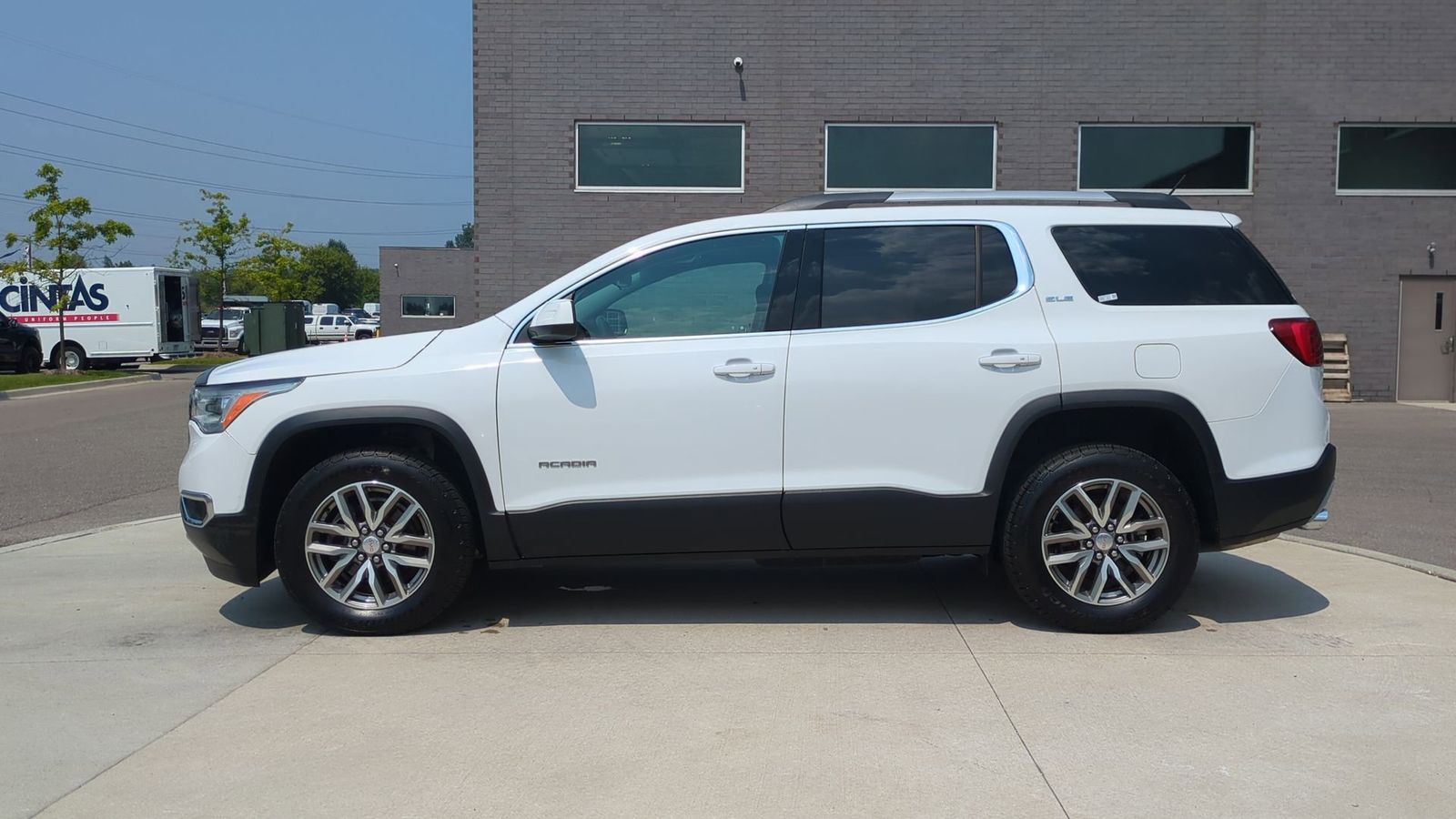 Thumbnail: 2019 GMC Acadia - 2