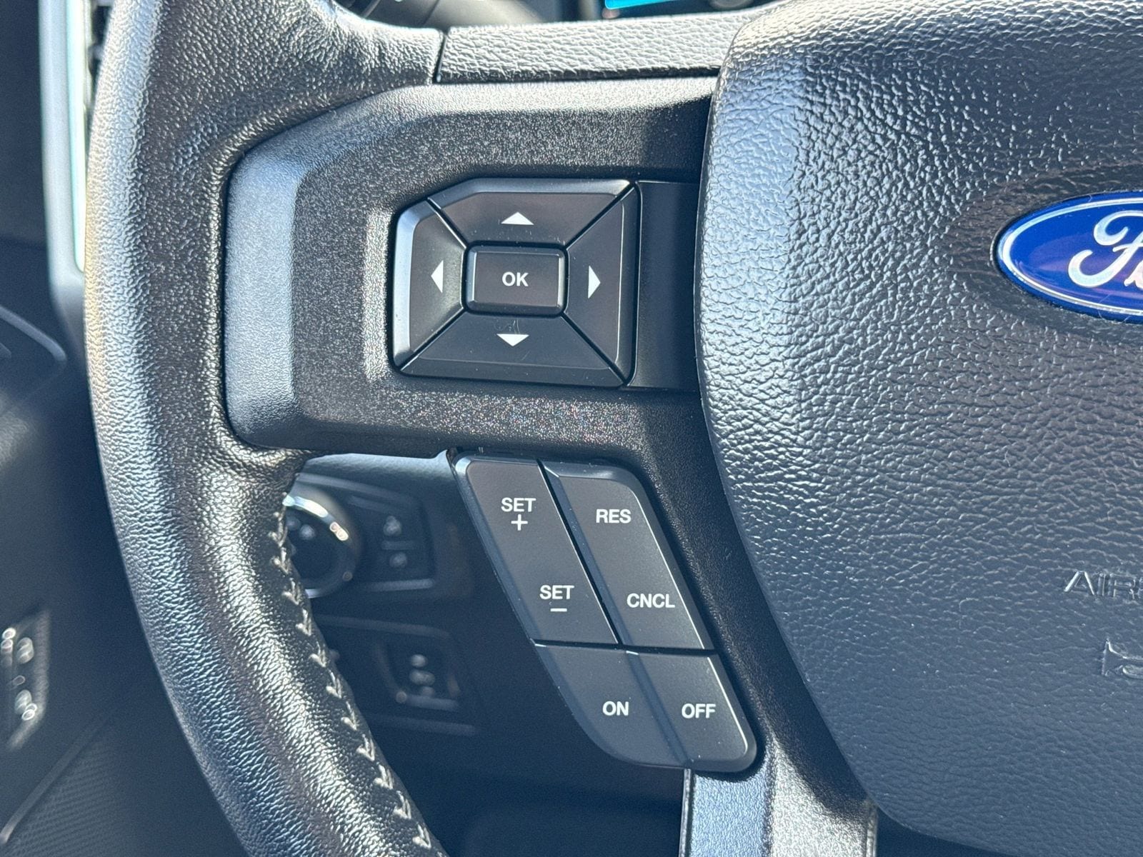 Thumbnail: 2018 Ford F-150 - 23