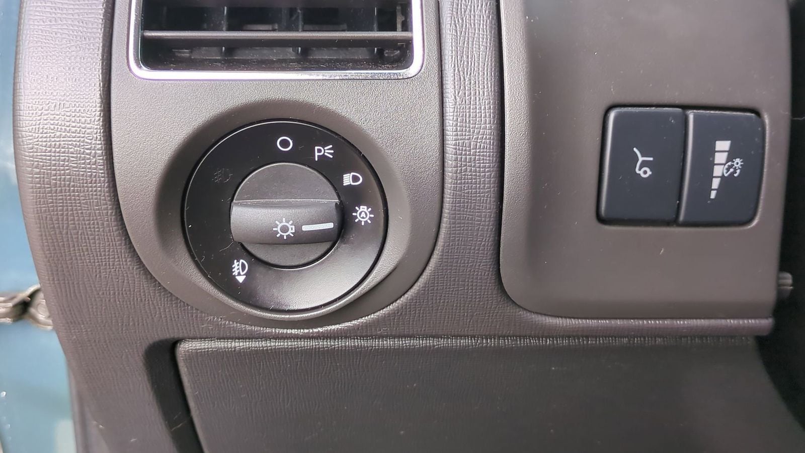 Thumbnail: 2016 Ford Flex - 18