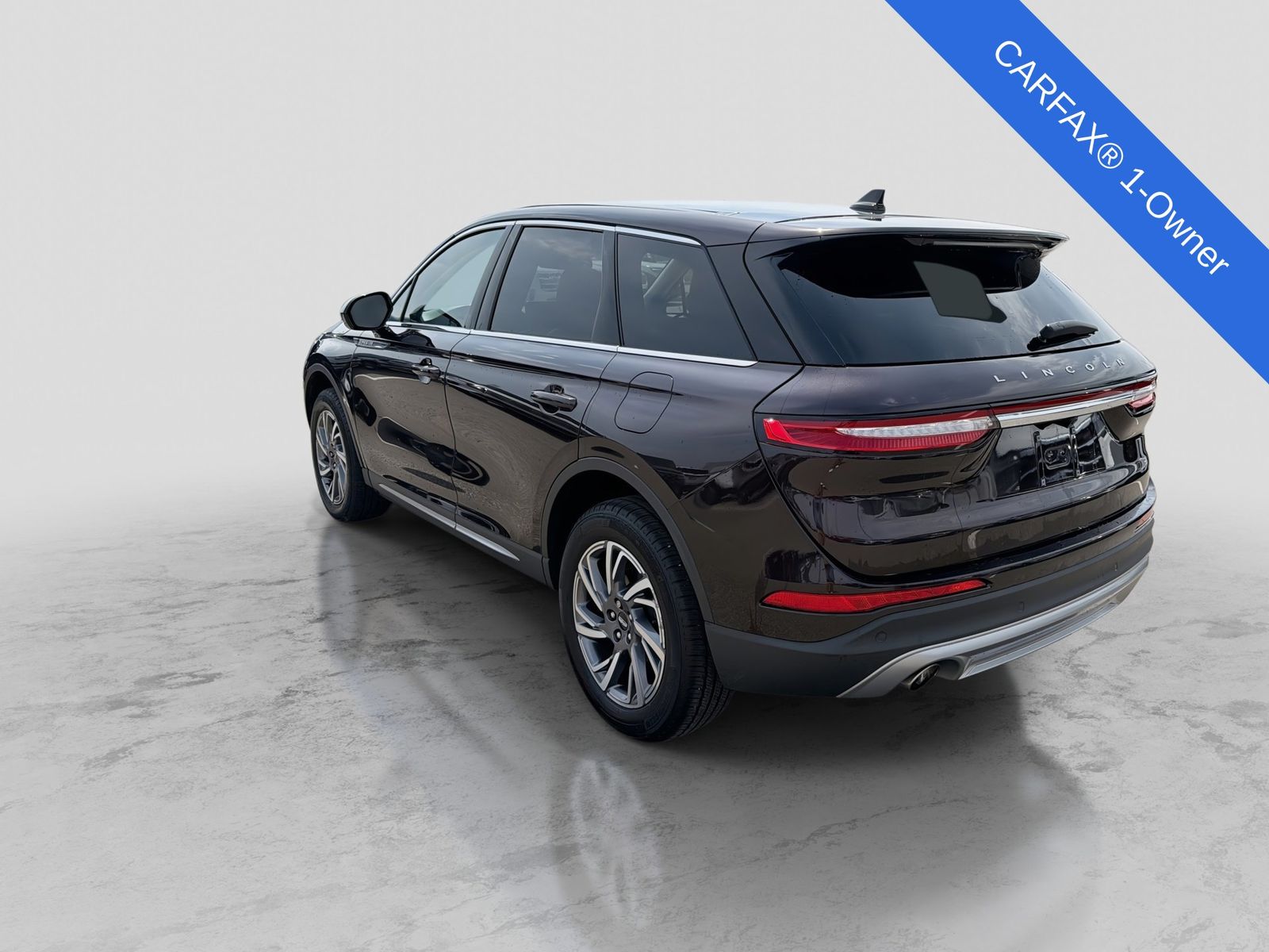 Thumbnail: 2023 Lincoln Corsair - 5