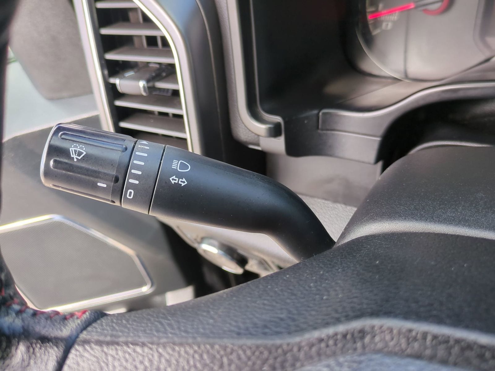 Thumbnail: 2019 Ford F-150 - 32