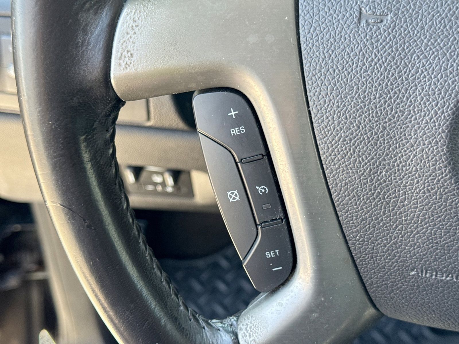 Thumbnail: 2013 Chevrolet Silverado 1500 - 28