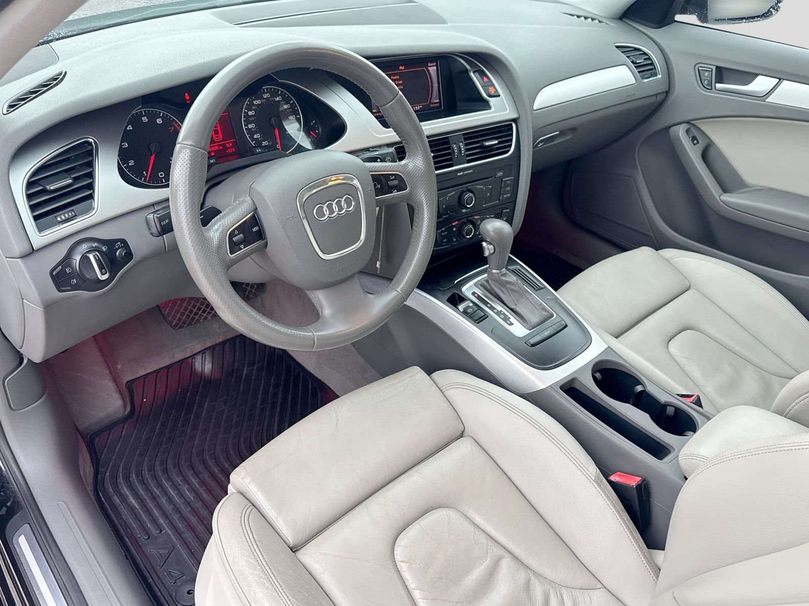 Used 2011 Audi A4 Premium with VIN WAUAFAFL8BN038881 for sale in Washington, MI