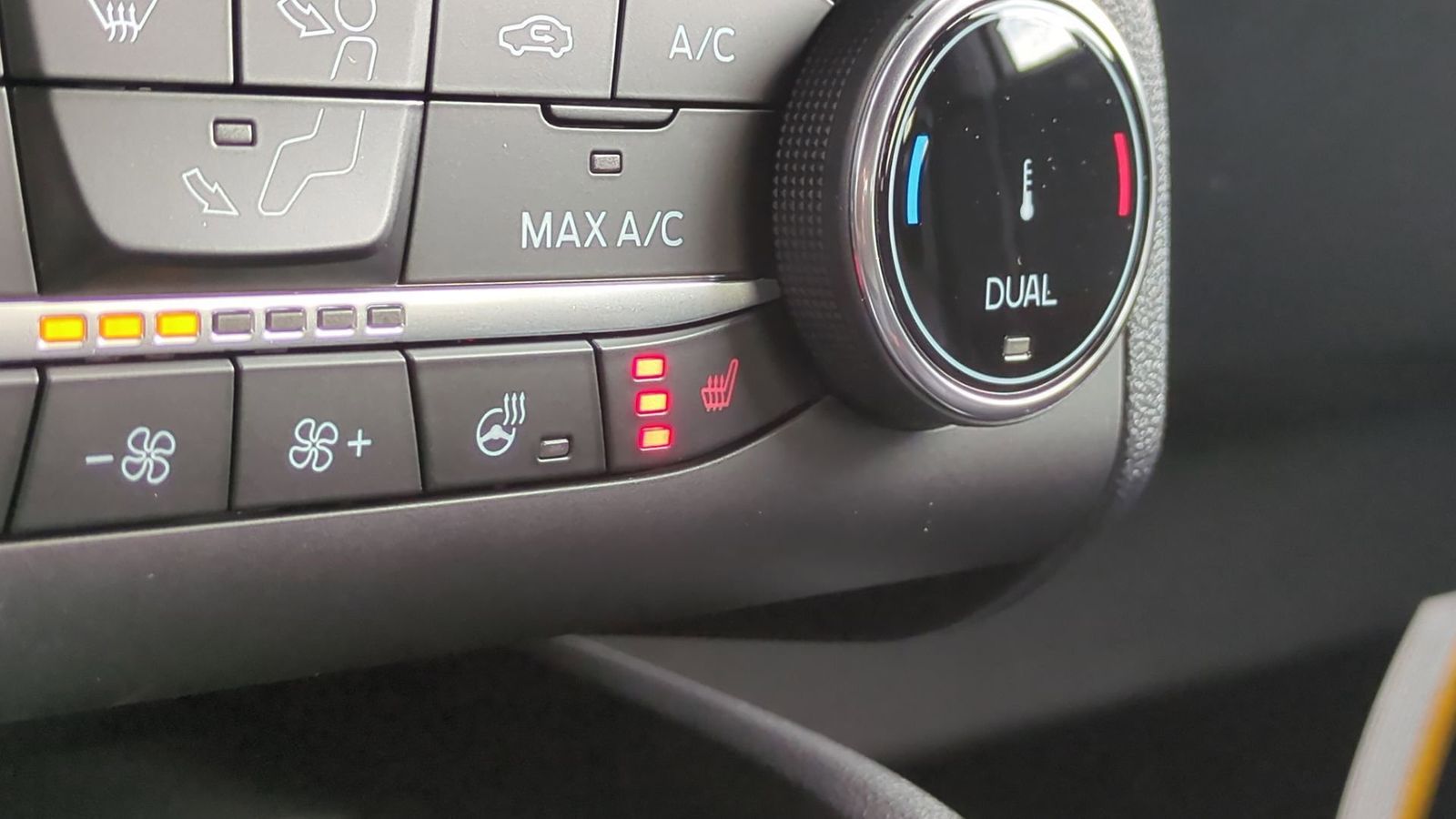 Thumbnail: 2025 Ford Escape - 32