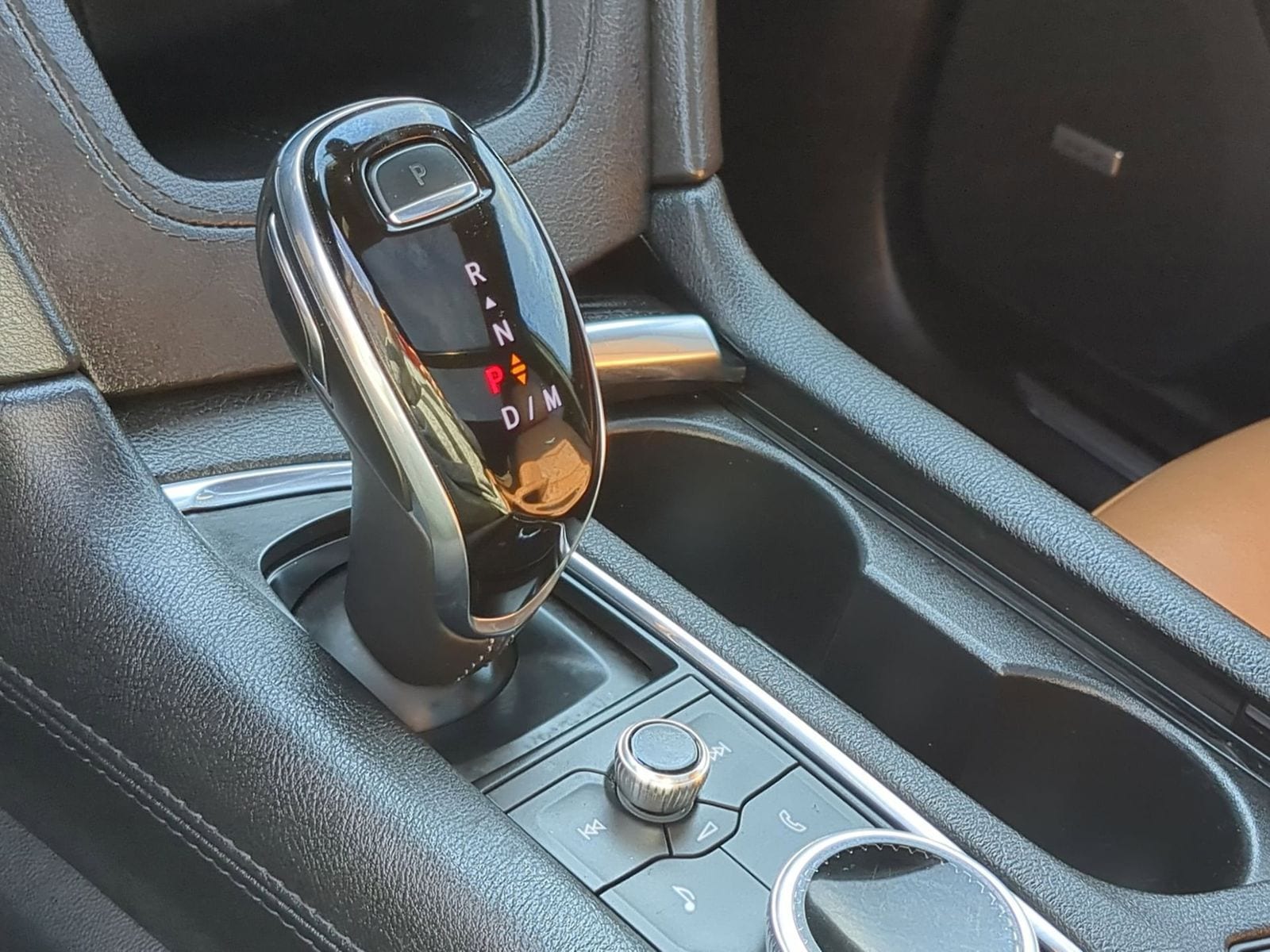 Thumbnail: 2021 Cadillac XT5 - 41