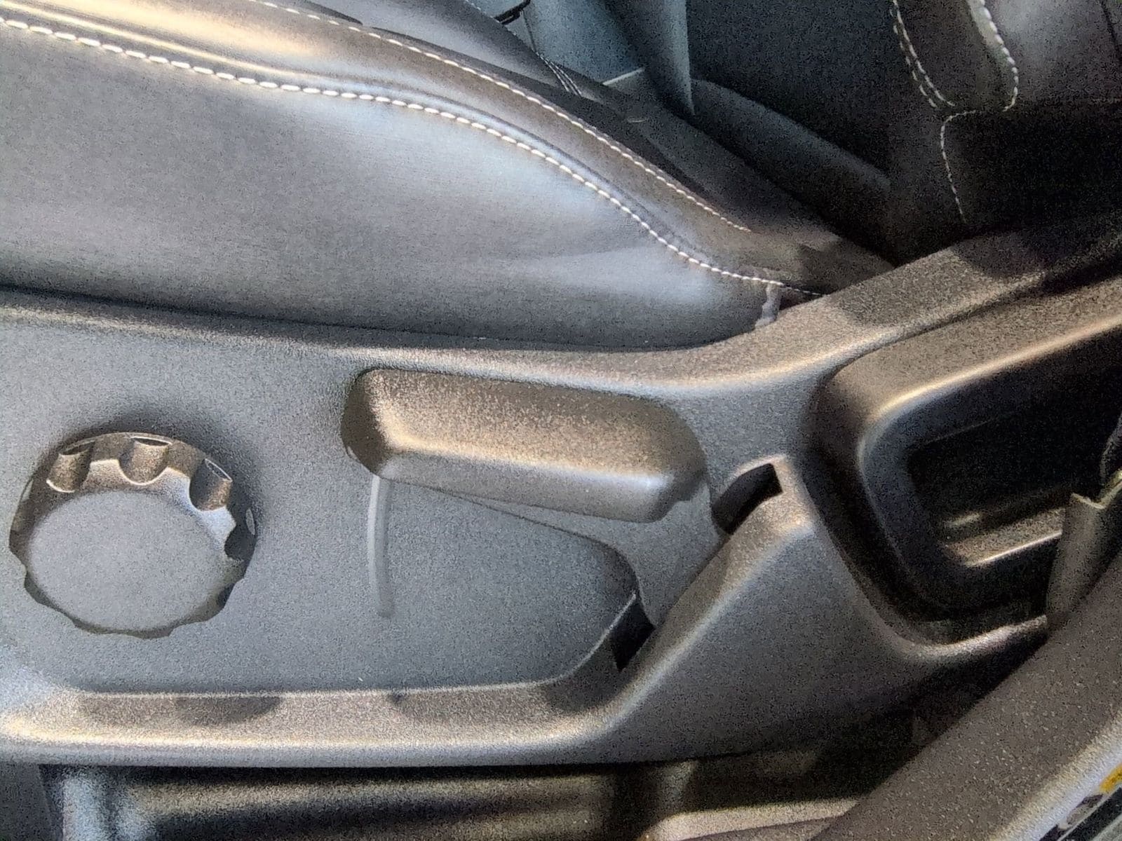 Thumbnail: 2025 Ford Bronco - 22