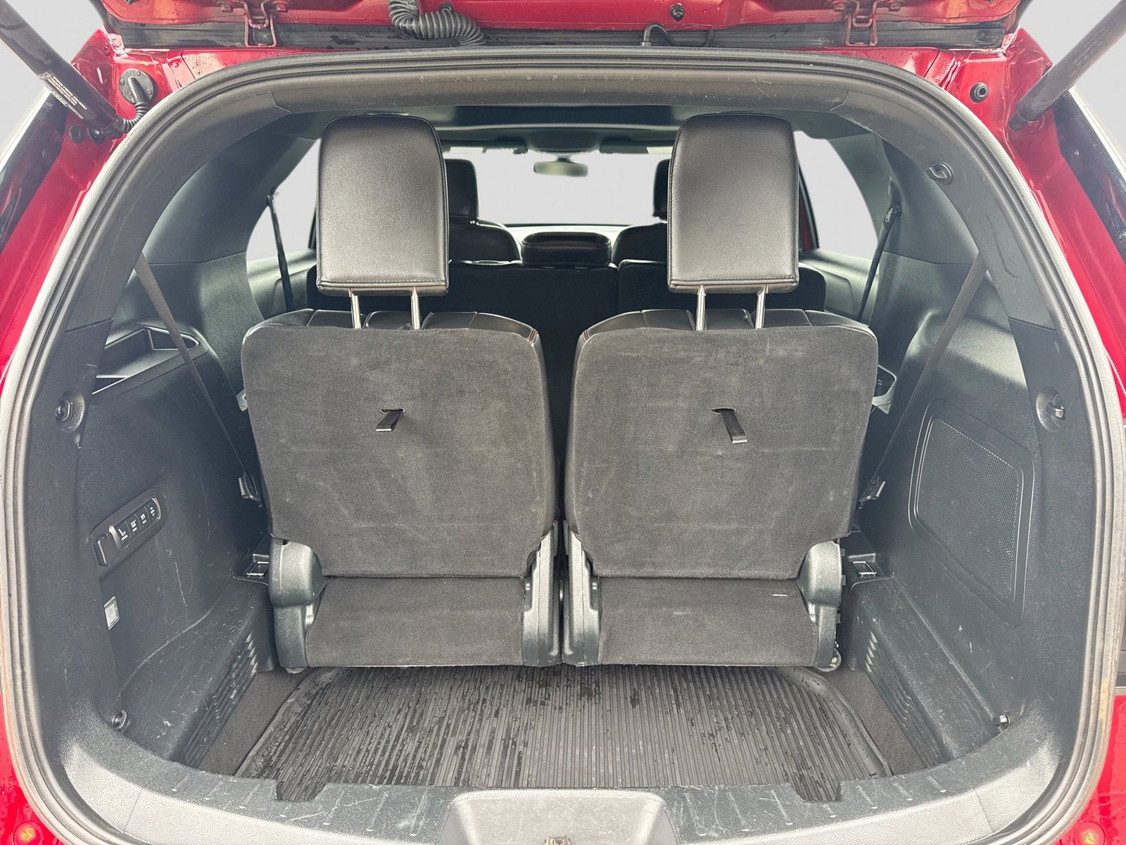 Thumbnail: 2018 Ford Explorer - 35