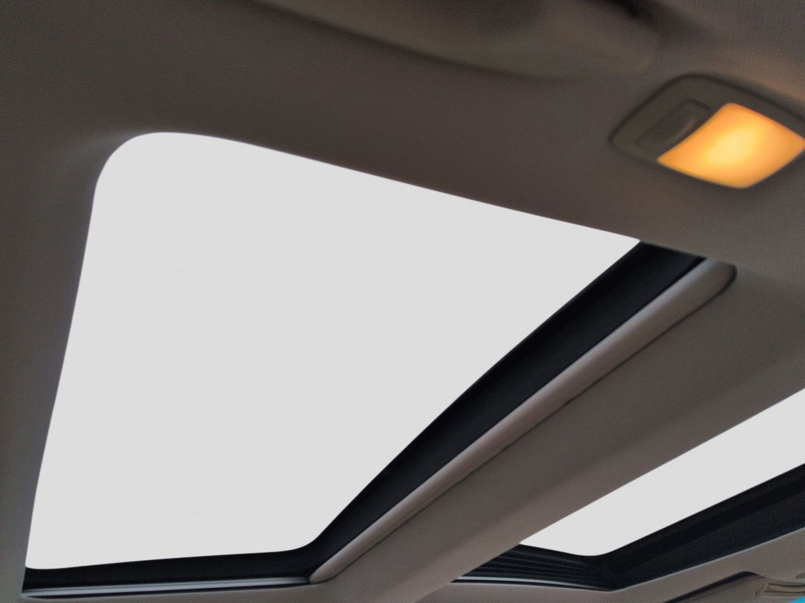 Thumbnail: 2009 Nissan Maxima - 27