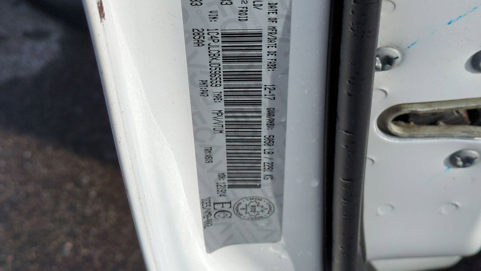 Thumbnail: 2018 Jeep Cherokee - 42