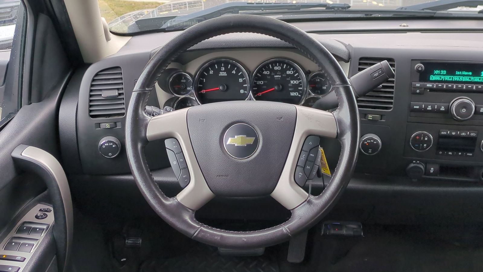 Thumbnail: 2013 Chevrolet Silverado 1500 - 20