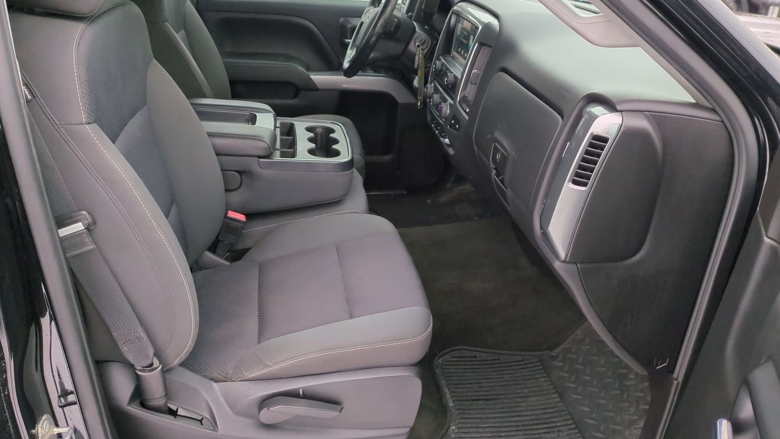 Thumbnail: 2015 Chevrolet Silverado 1500 - 24