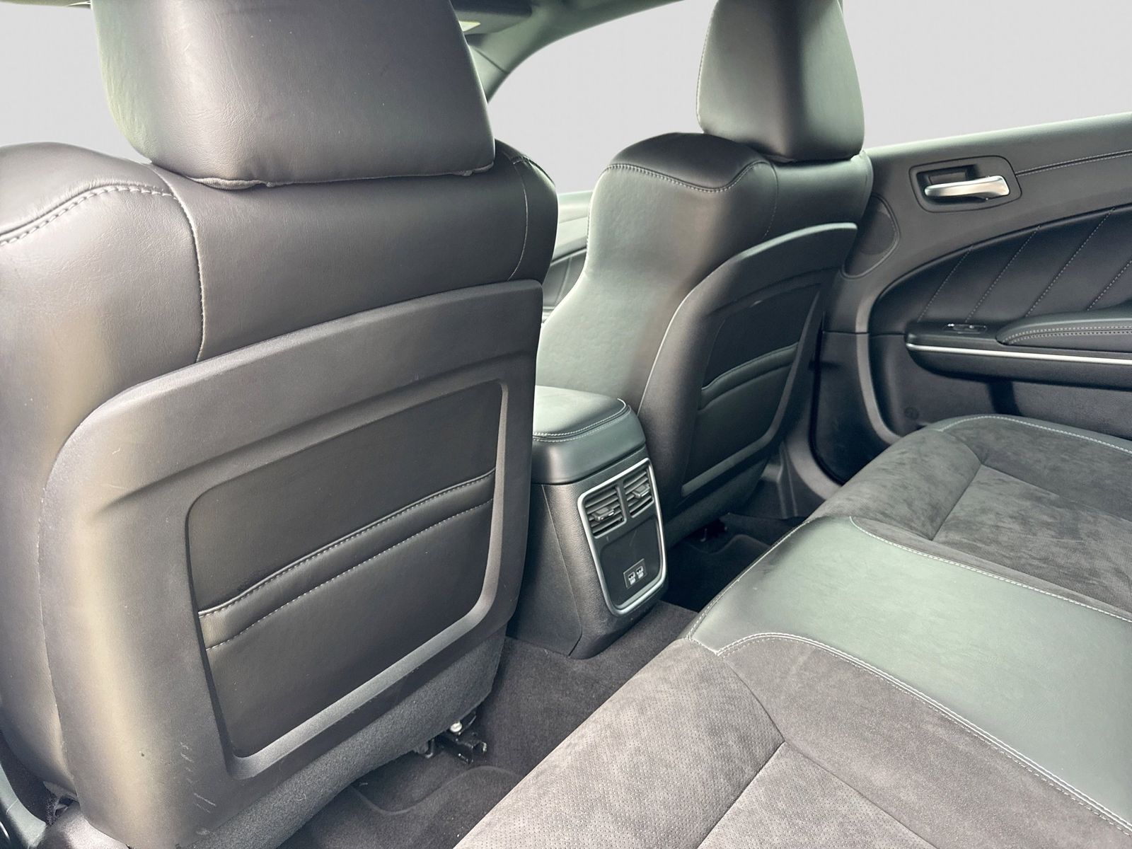 Thumbnail: 2023 Dodge Charger - 18