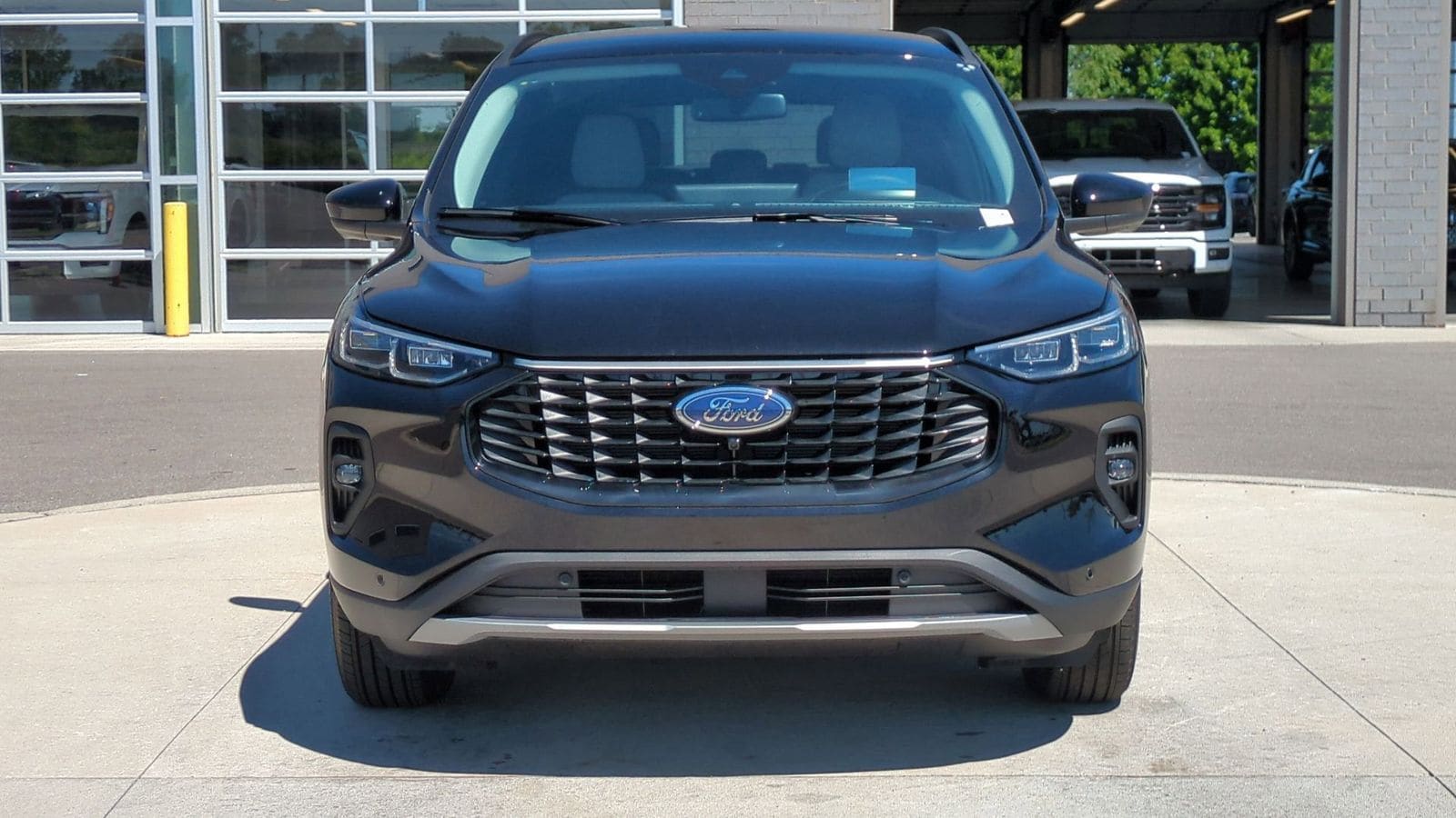 Thumbnail: 2025 Ford Escape - 9