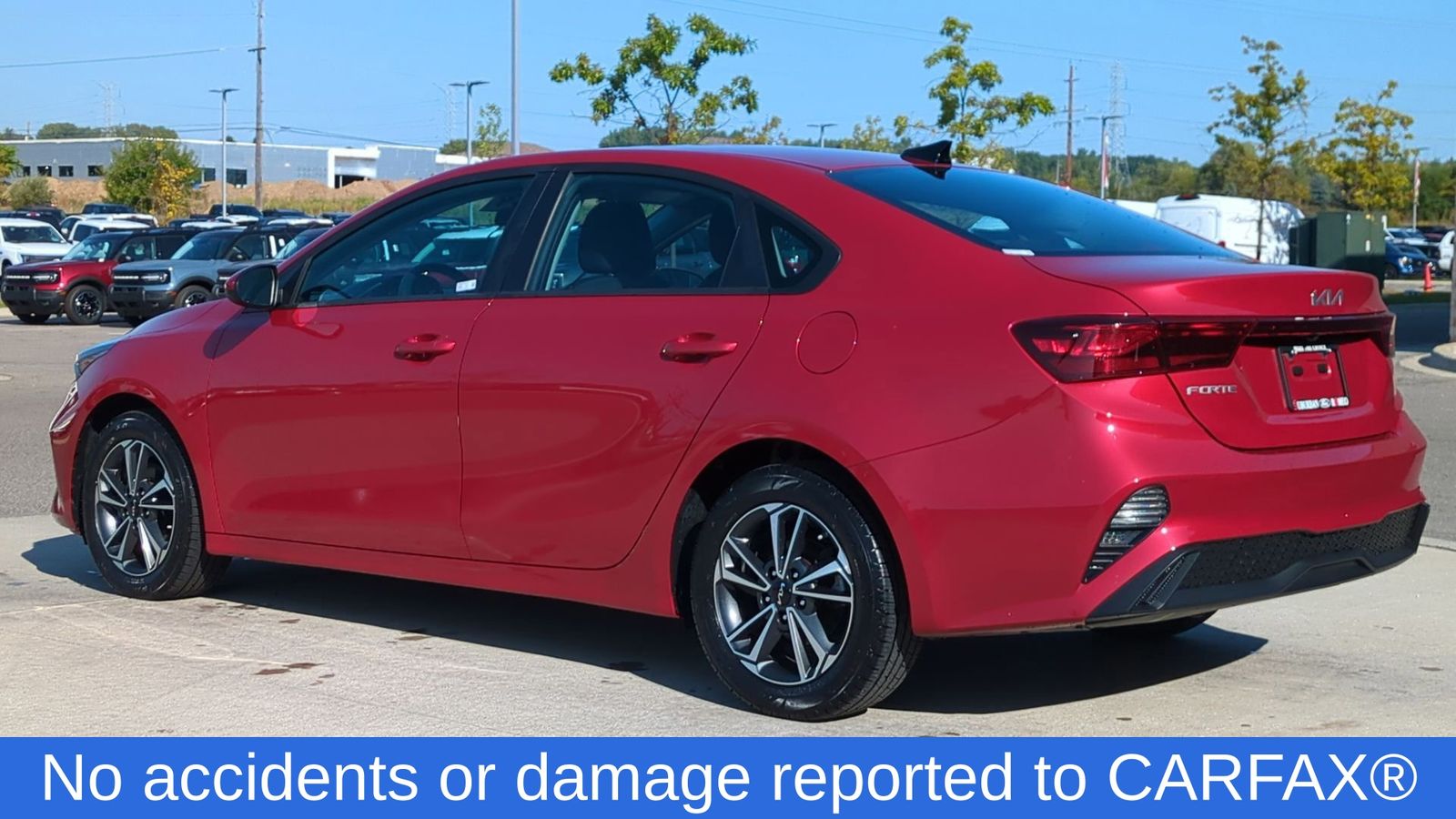 2023 Kia Forte LXS photo 3