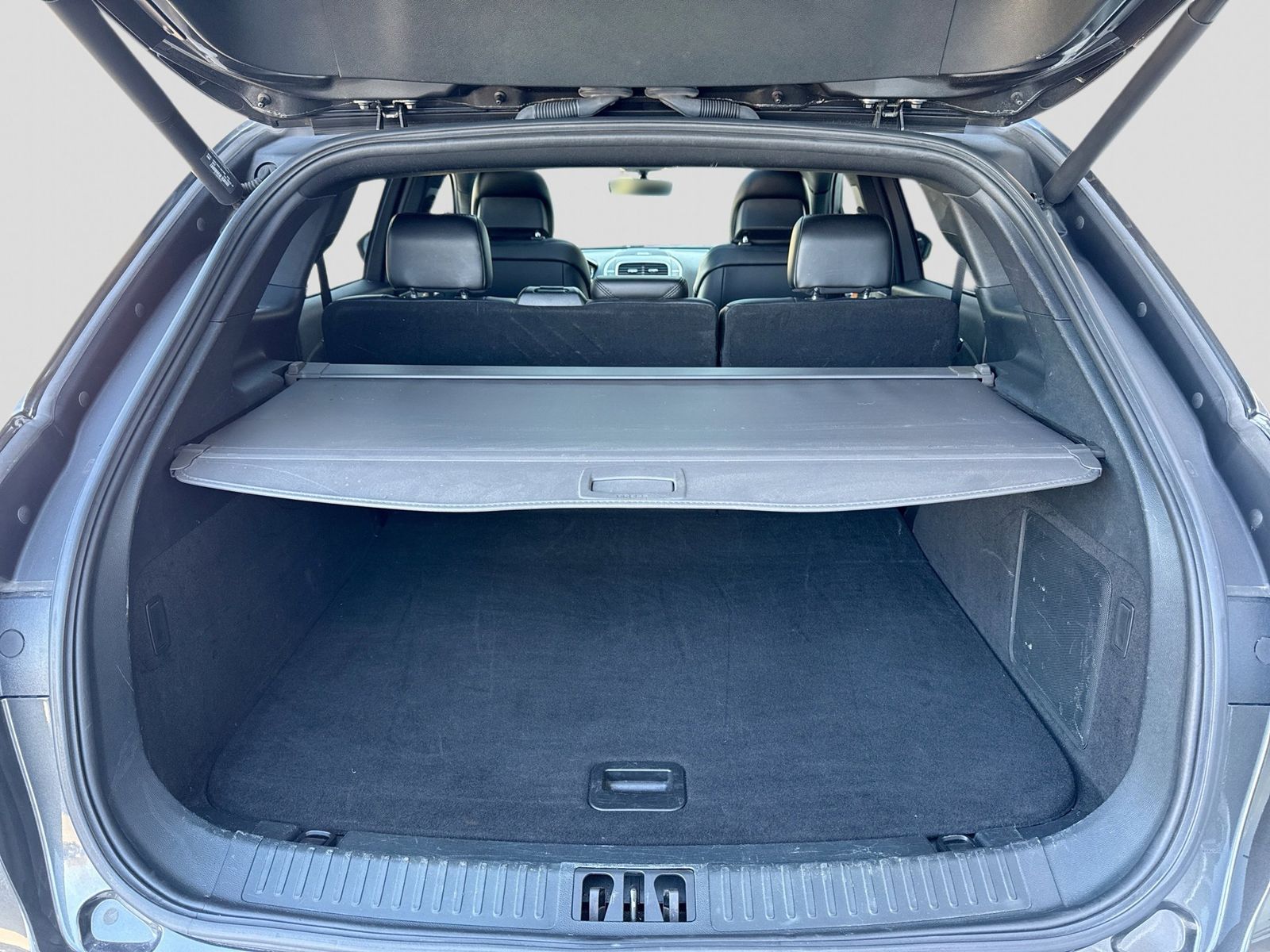 Thumbnail: 2019 Lincoln Nautilus - 36