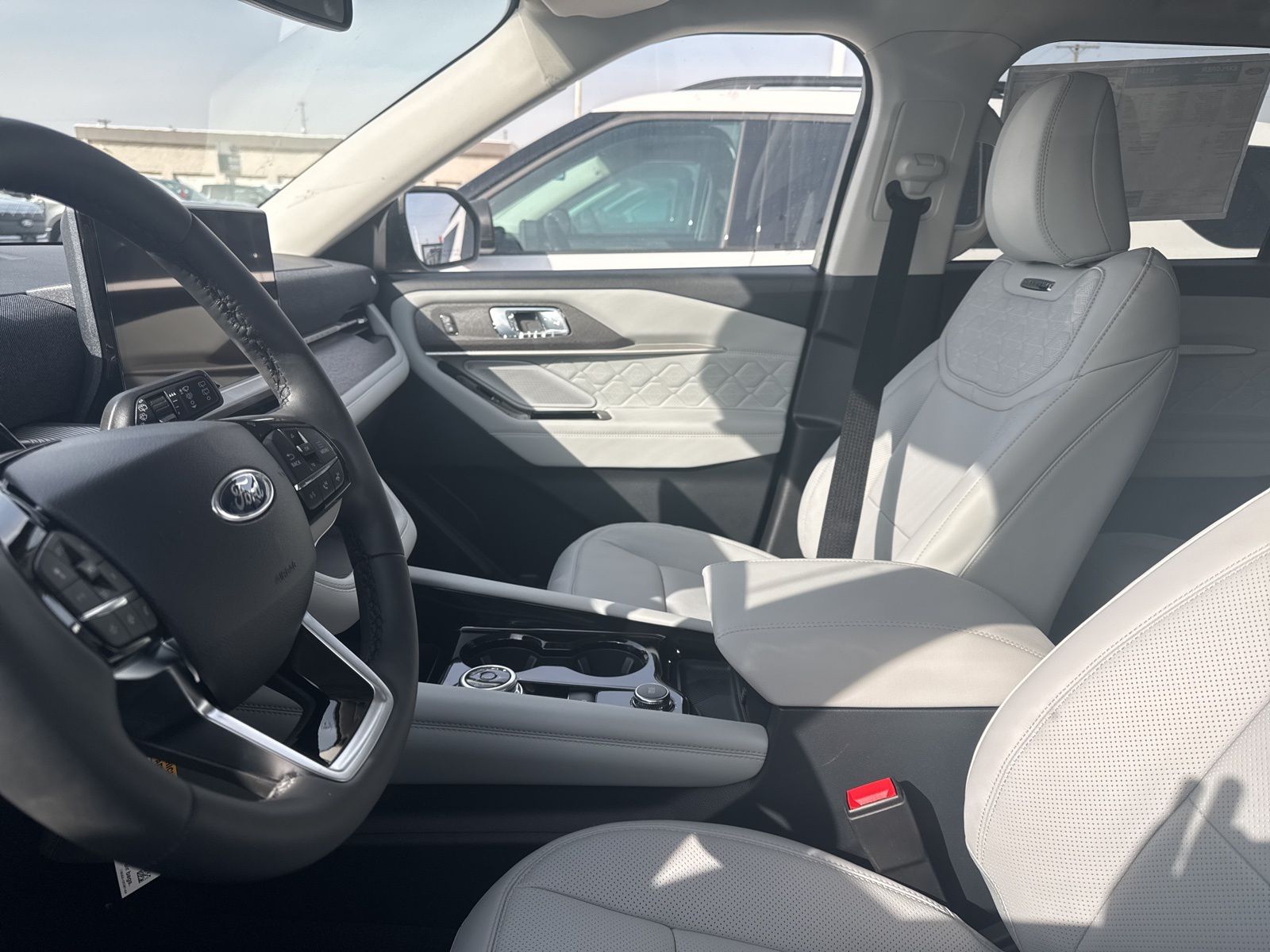 Thumbnail: 2026 Ford Explorer - 30
