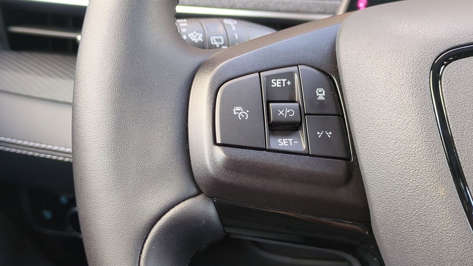 Thumbnail: 2025 Ford Mustang Mach-E - 22