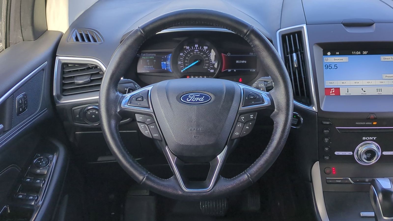 Thumbnail: 2018 Ford Edge - 24