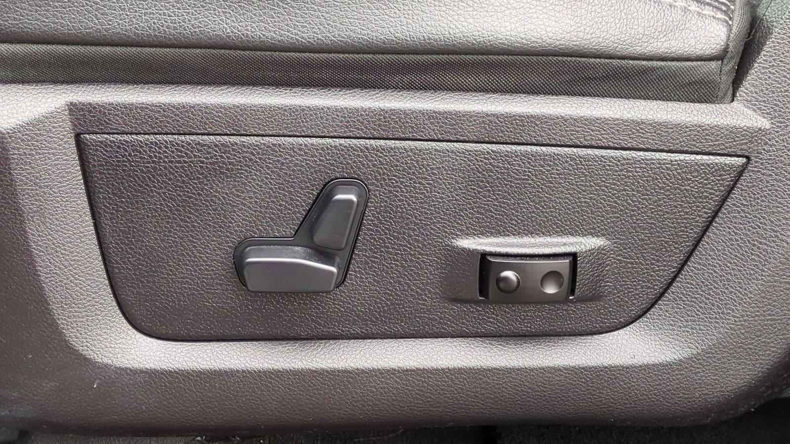 Thumbnail: 2016 RAM 1500 - 25