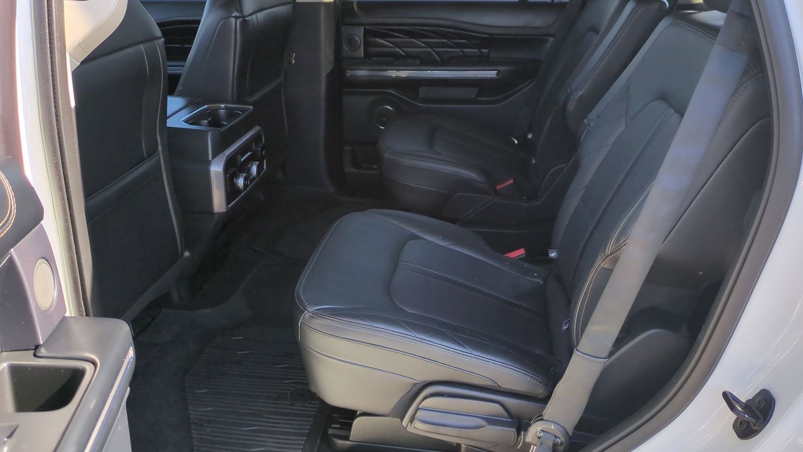 Thumbnail: 2020 Ford Expedition - 19