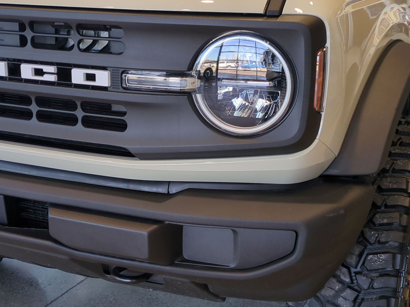 Thumbnail: 2025 Ford Bronco - 10