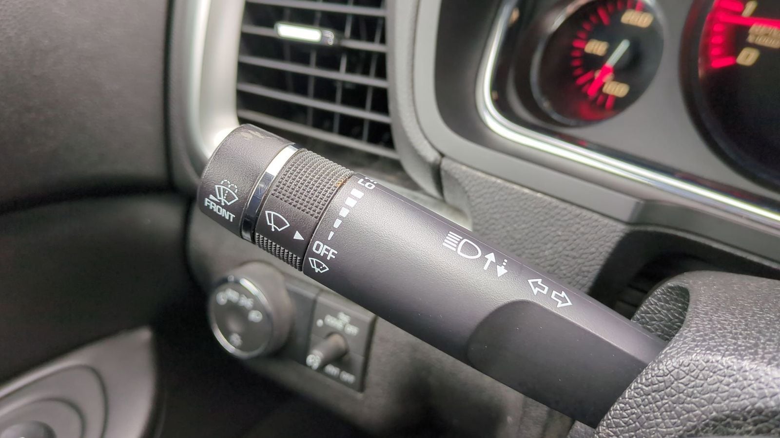 Thumbnail: 2015 GMC Acadia - 29