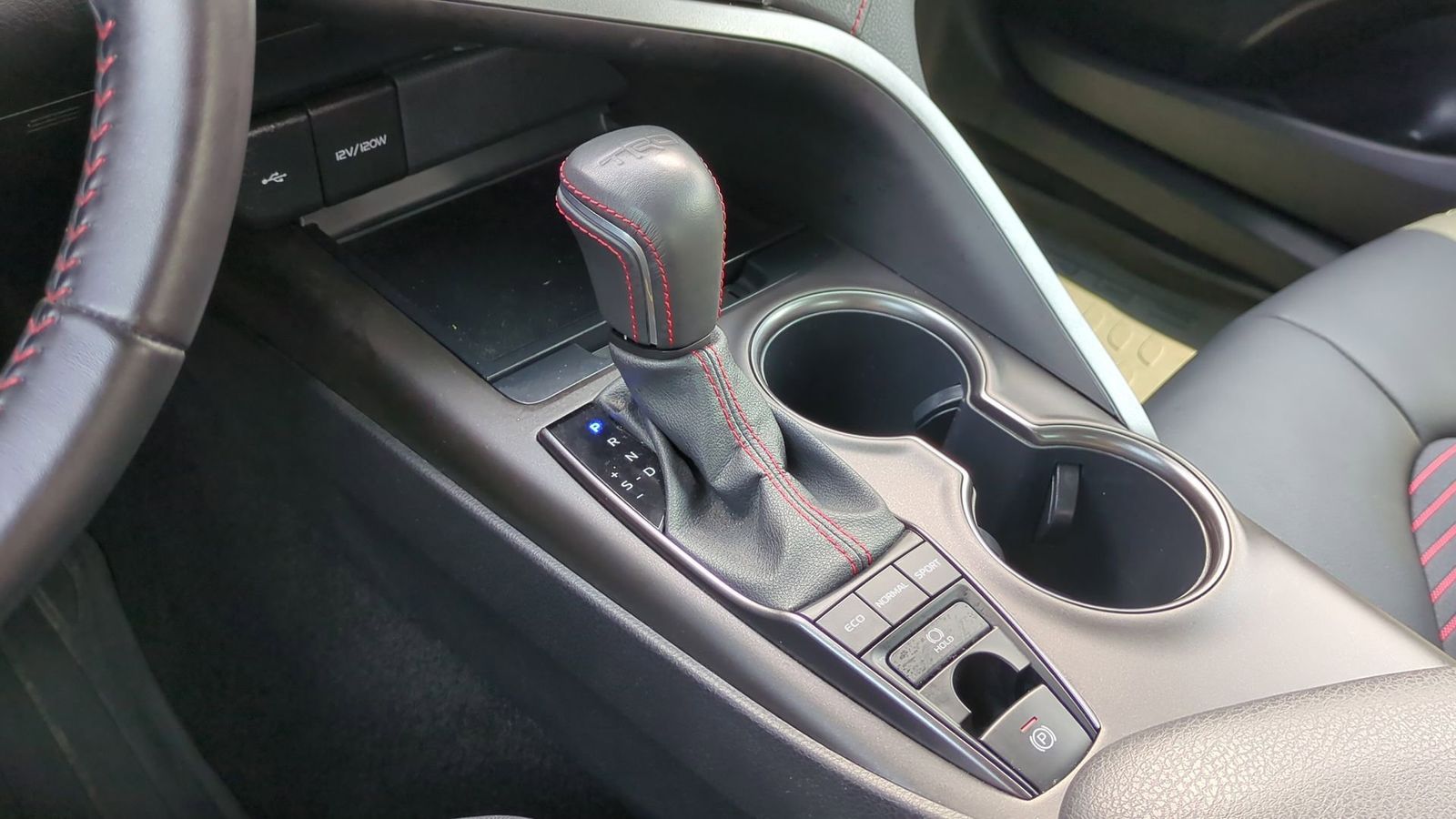 Thumbnail: 2023 Toyota Camry - 35